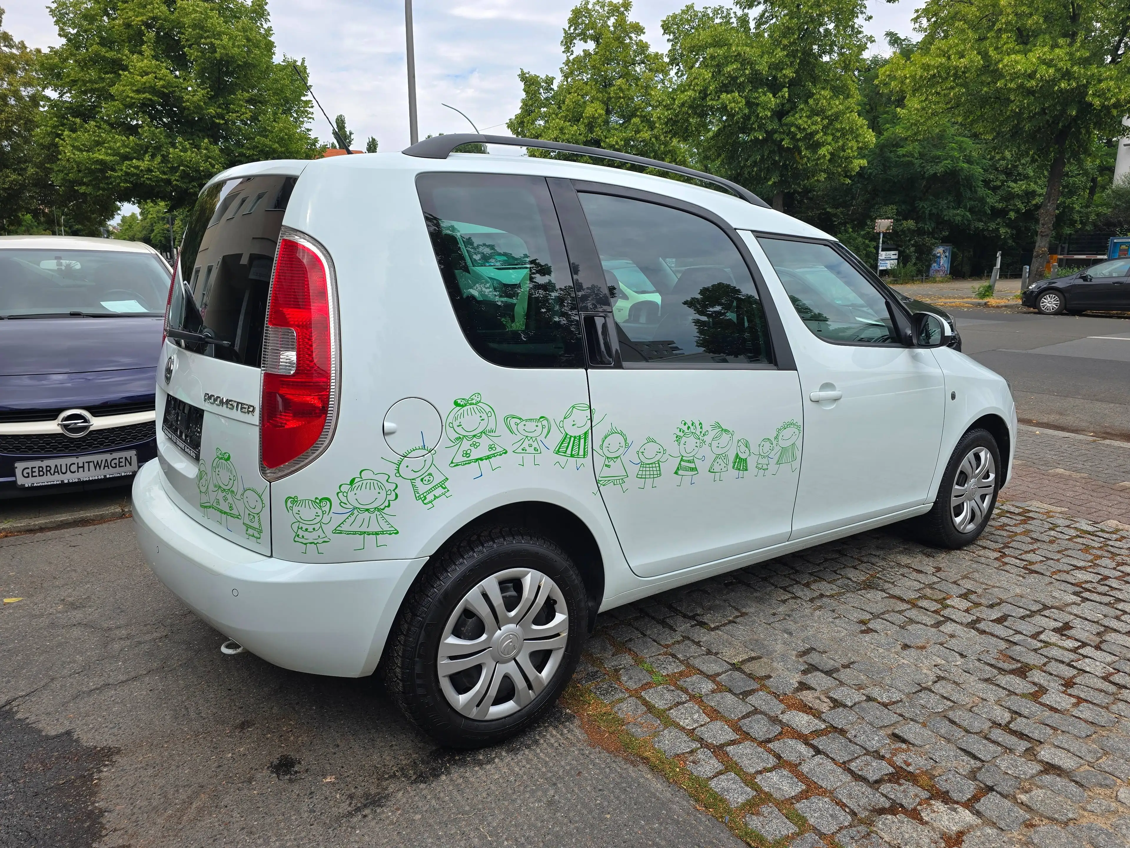 Skoda Roomster Ambition/DSG/1.Hand Scheckheft/Klimatronik/SHZ/PDC/Steuerkette Neu!!! — photo 4