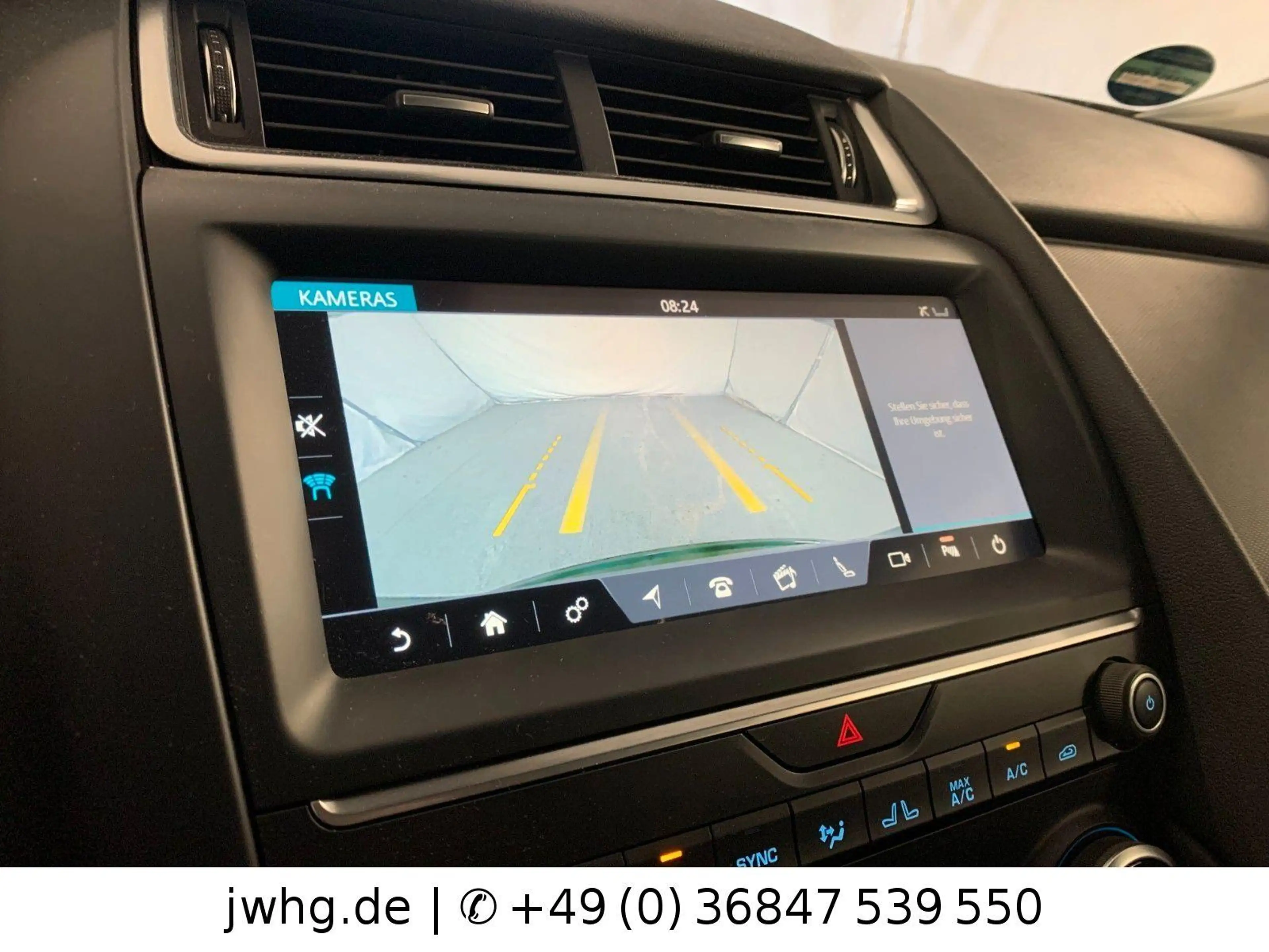 Jaguar E-Pace AWD KAMERA | SITZHZ | NAVI PRO | DAB — photo 12
