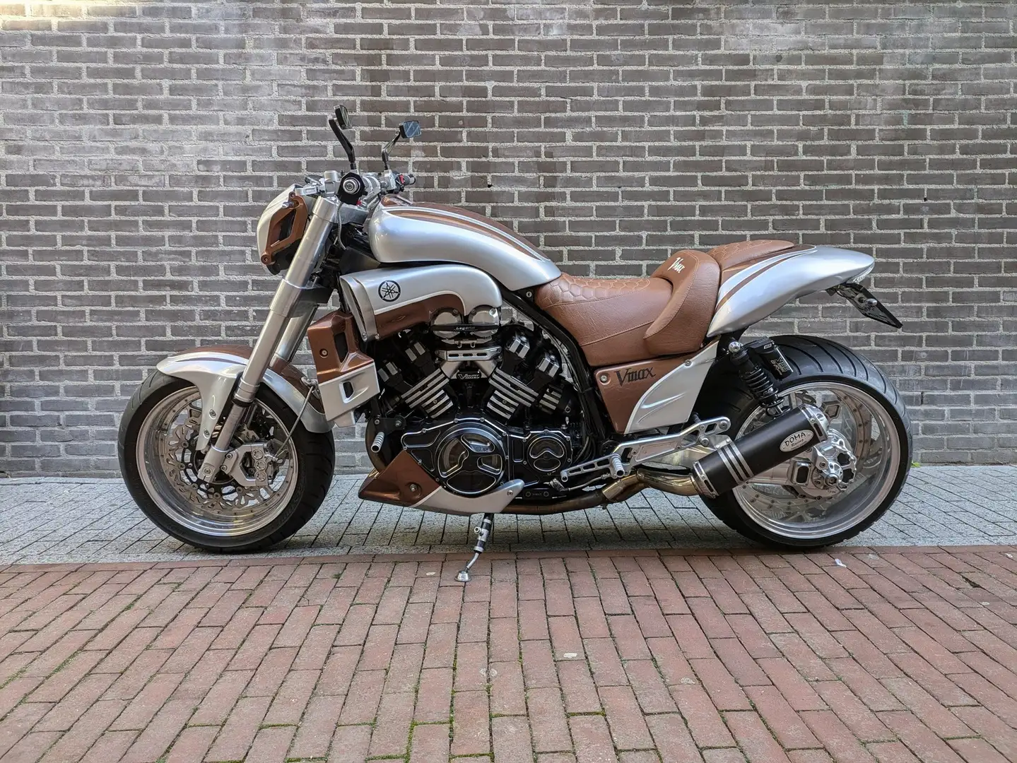 Yamaha Vmax VMX 1200 V-MAX Custom Build Auriu - 2