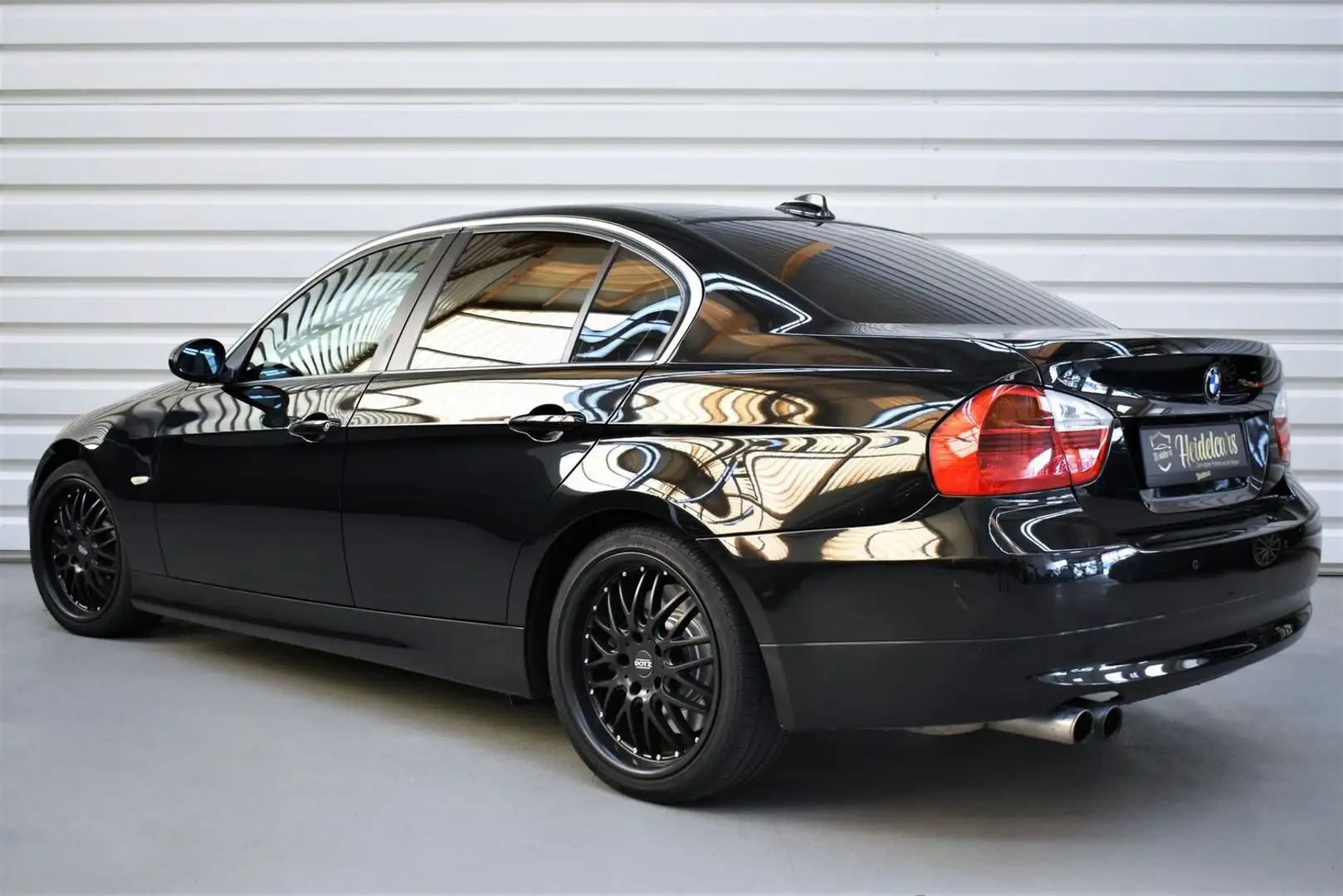BMW 330 330i NAVI PROF*SH*XENON Noir - 2