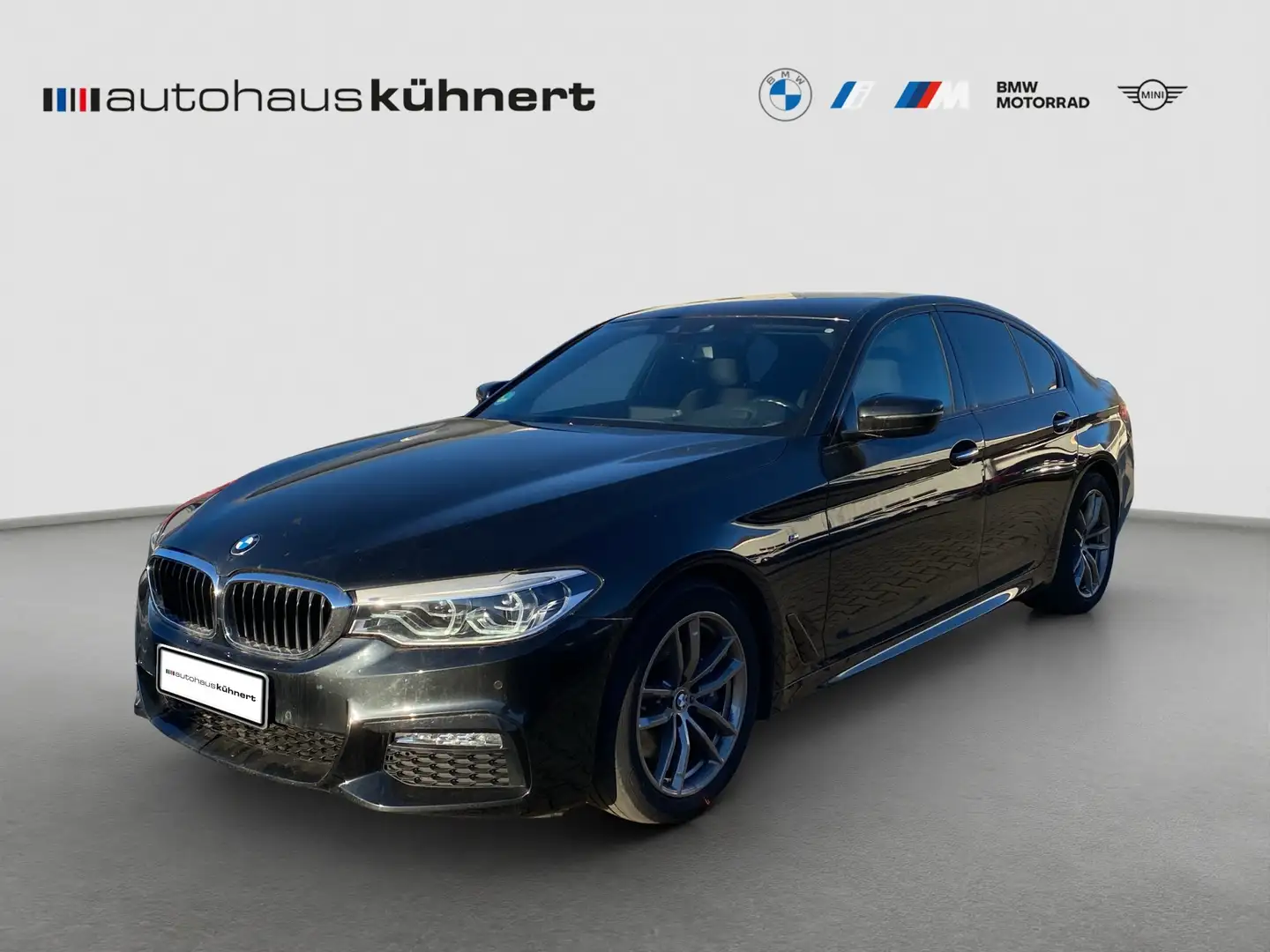 BMW 530 d xDrive ///M-Sport LED AHK HUD H&K Carplay Schwarz - 1