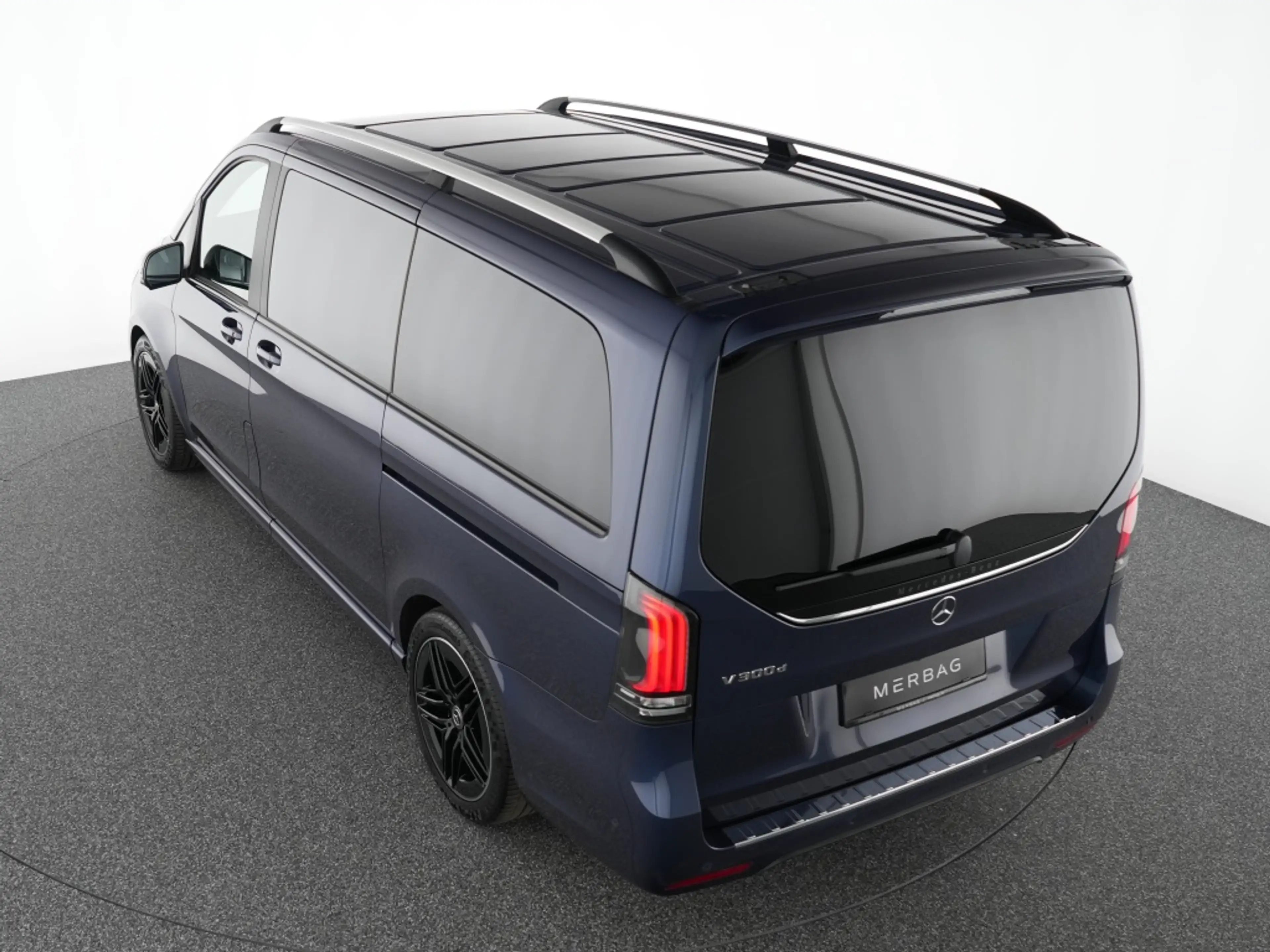 Mercedes-Benz V 300 d lang AVANTGARDE AMG Night Multibeam Burmester — photo 11