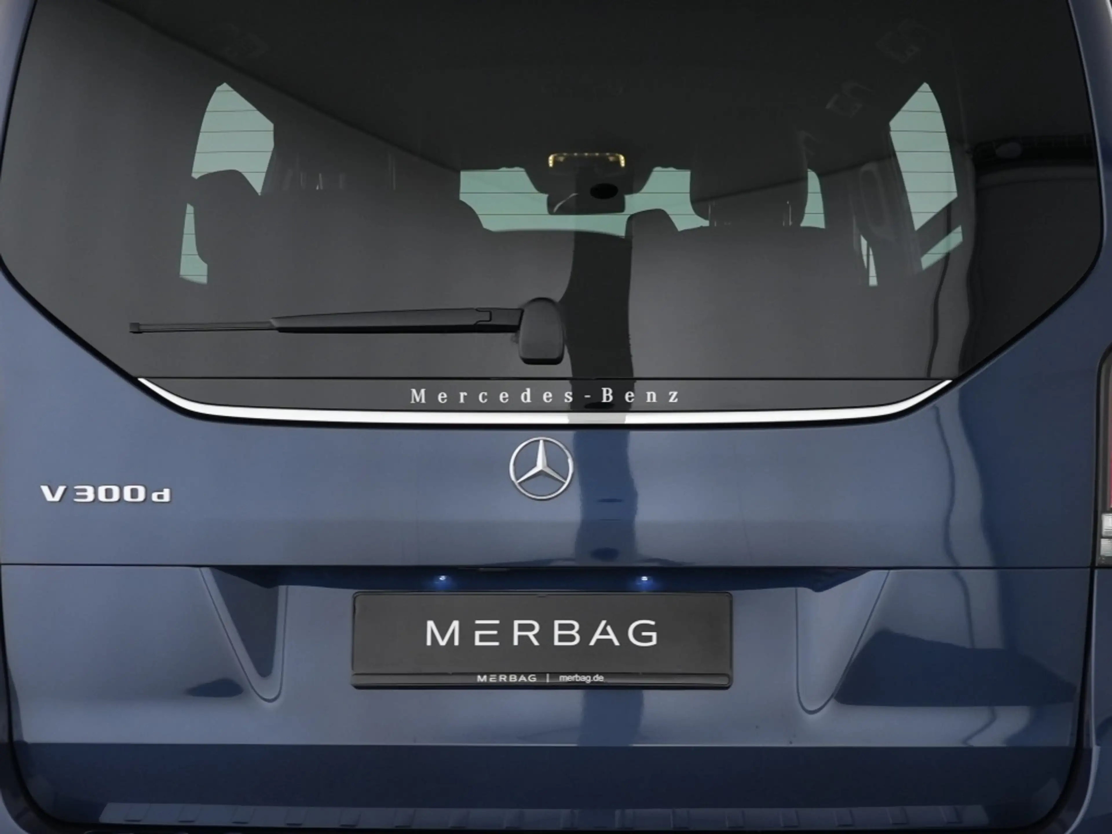 Mercedes-Benz V 300 d lang AVANTGARDE AMG Night Multibeam Burmester — photo 15