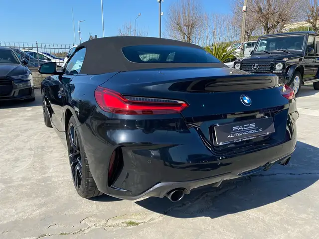 BMW Z4 view 12