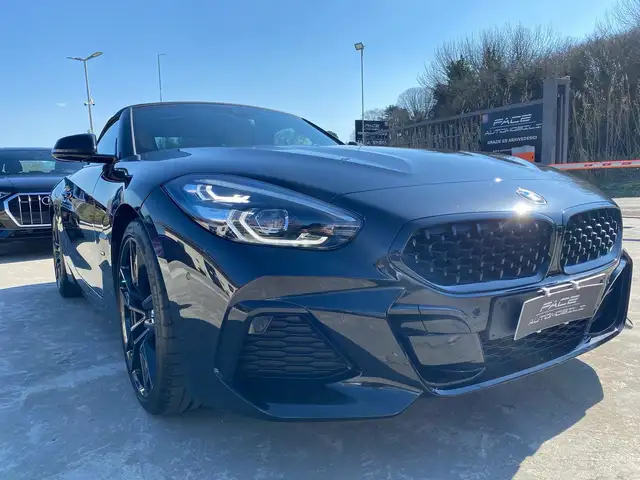 BMW Z4 view 4