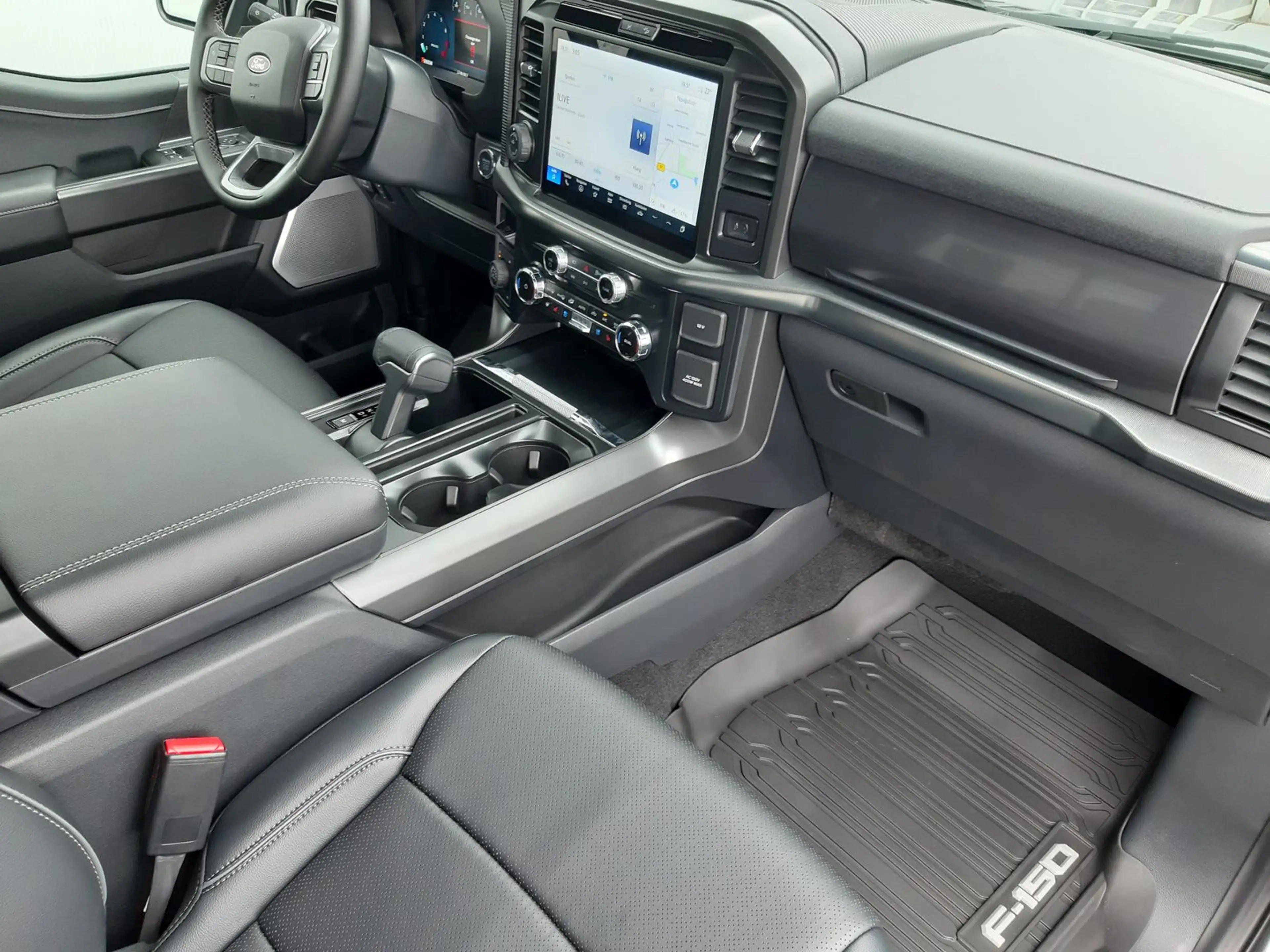 Ford F 150 Lariat Black Edition 5.0 V8 — photo 9
