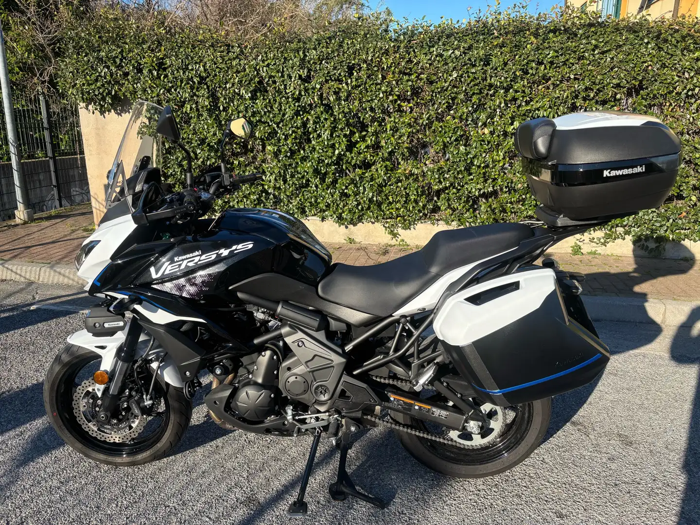 Kawasaki Versys 650 Grand Tourer - 2