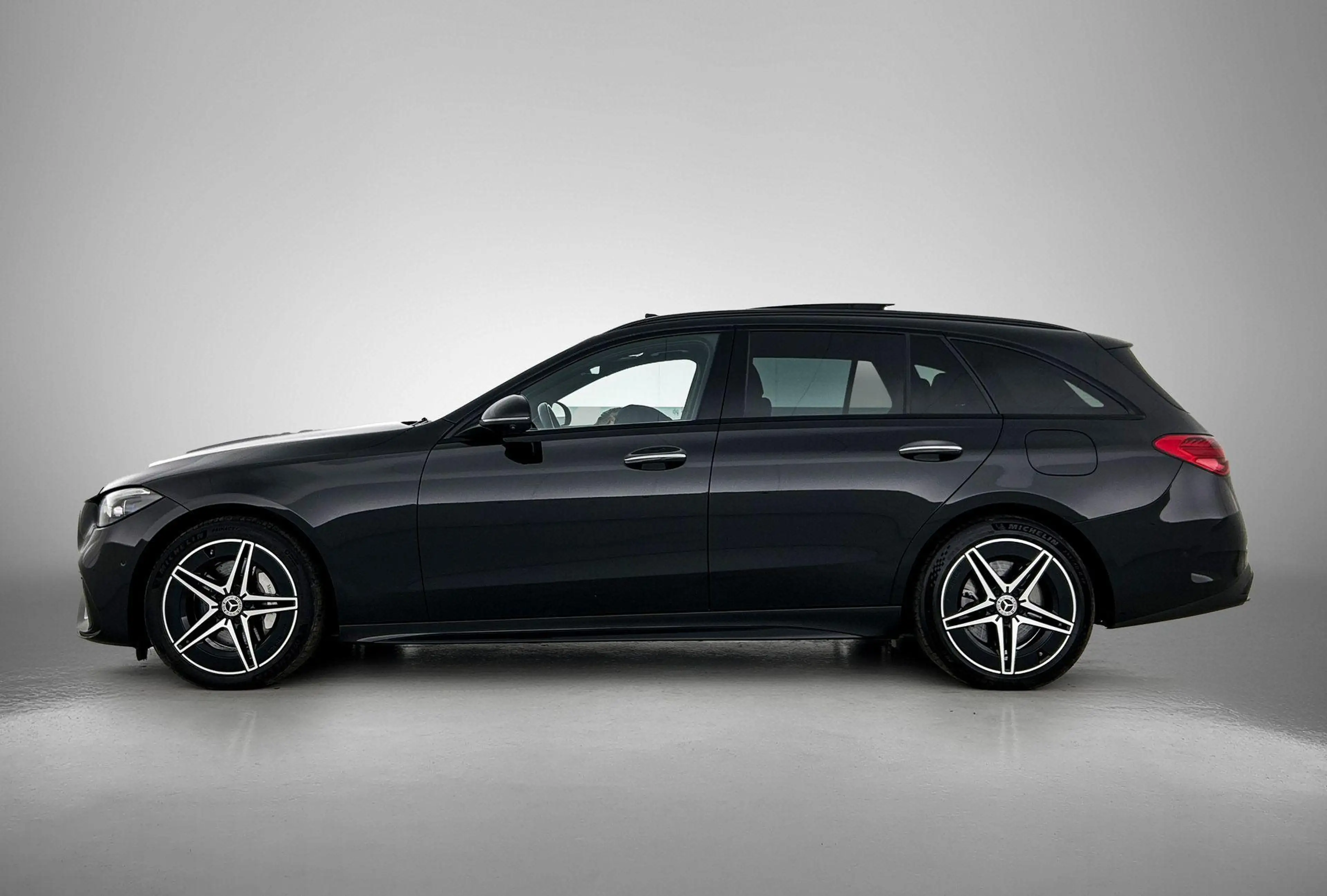Mercedes-Benz C 300 e Break AMG Line | Panoramisch Dak | Trekhaak | Do — photo 6