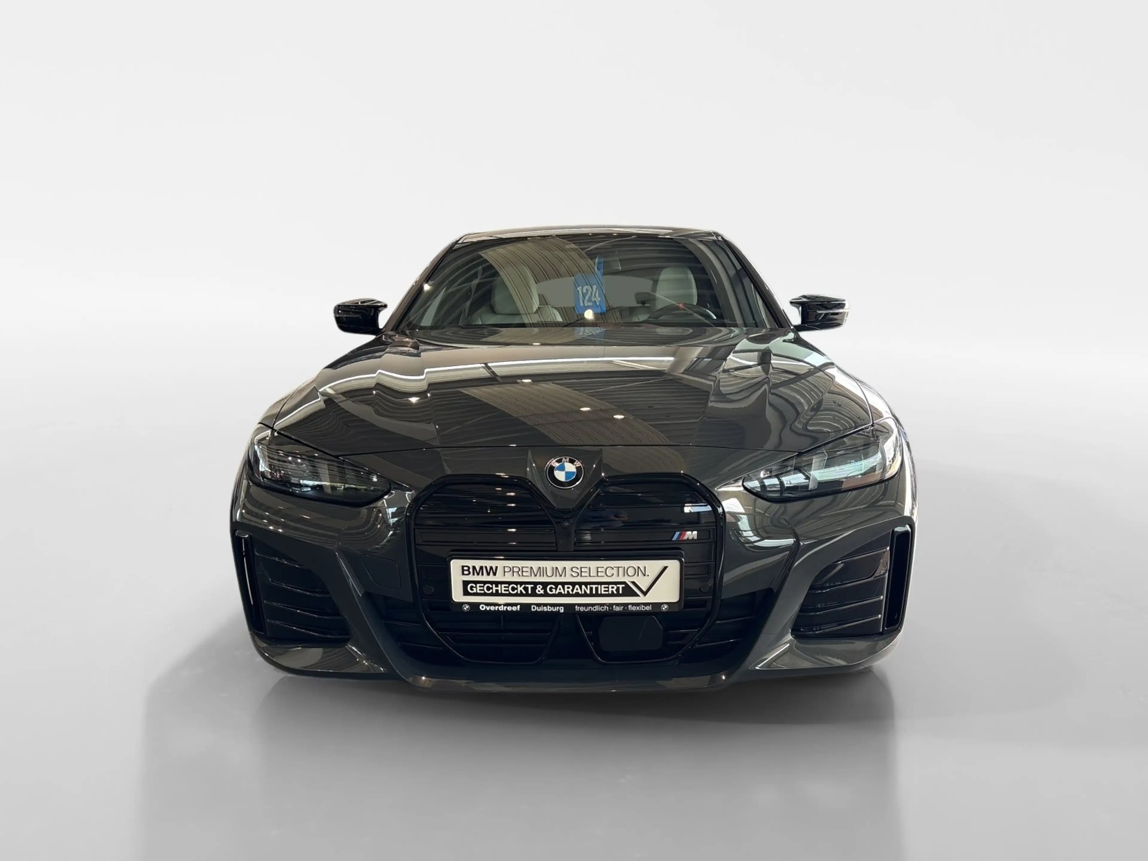 BMW i4 M60 xDrive — photo 8