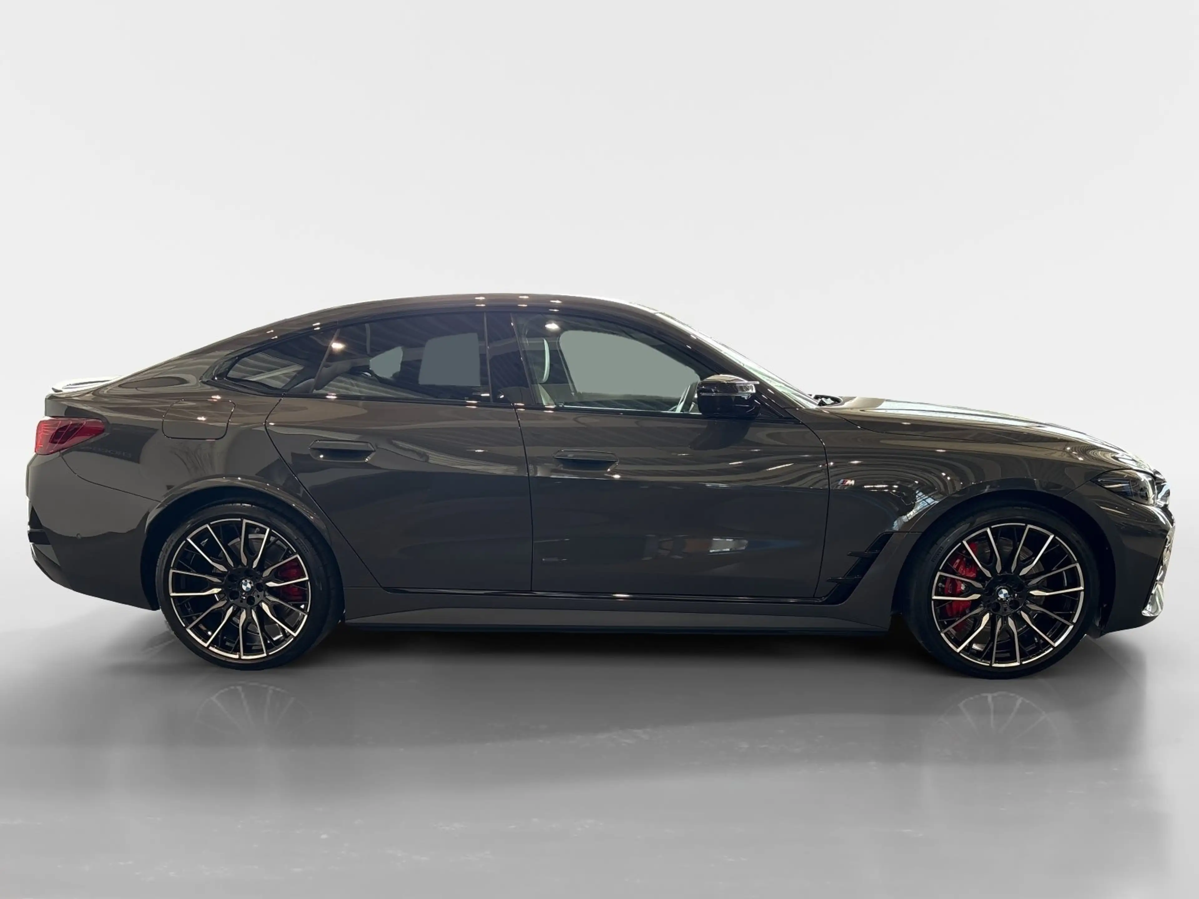 BMW i4 M60 xDrive — photo 6