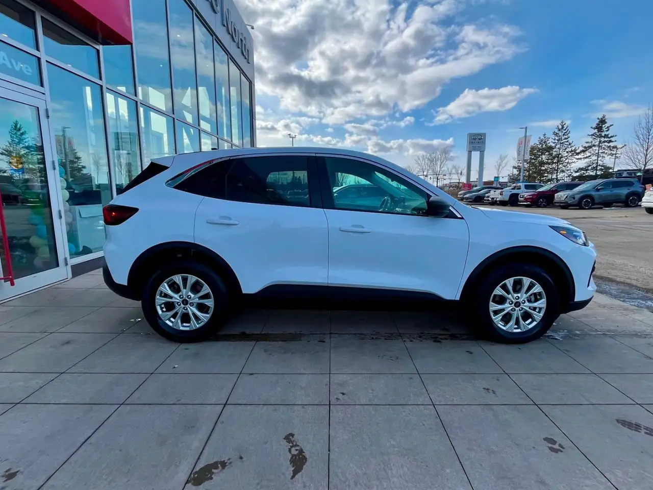 Ford Escape снимка Ford Escape