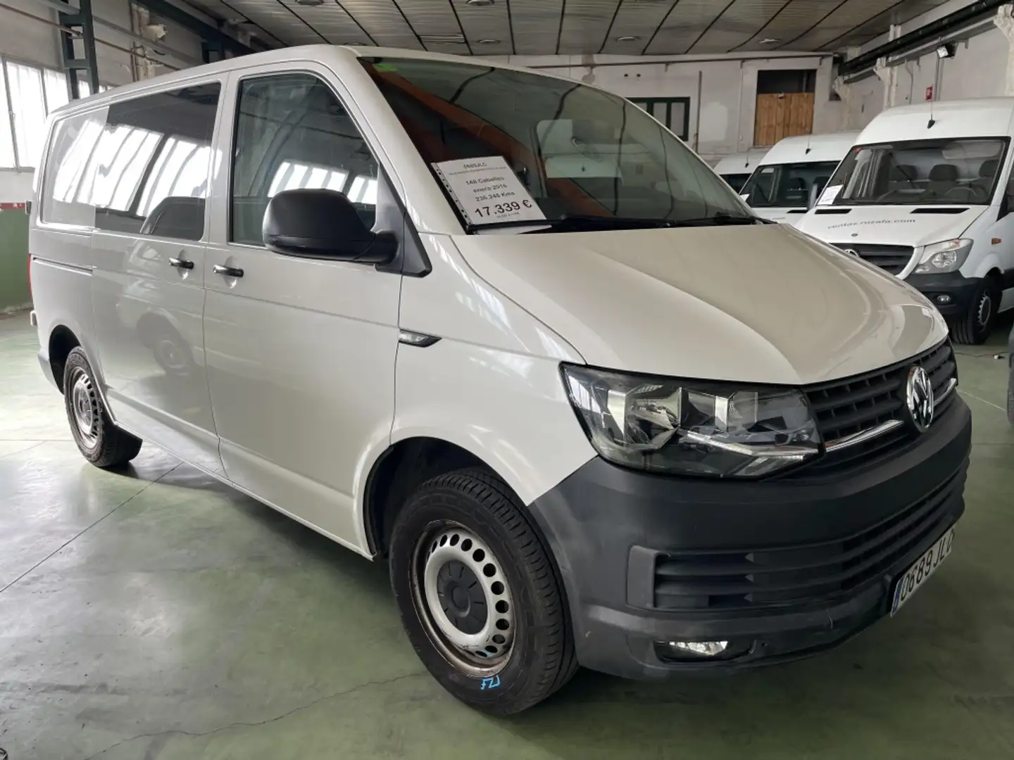 Volkswagen Transporter VOLKSWAGEN Industrial Manual de 3 Pue Blanco - 1