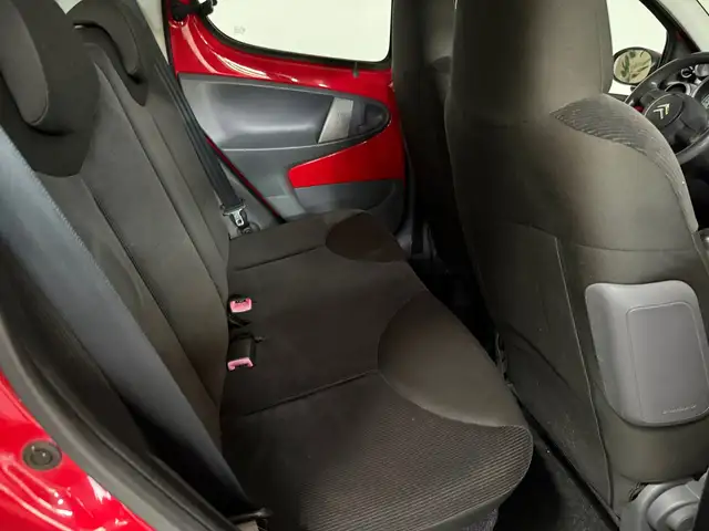 Citroen C1 view 13