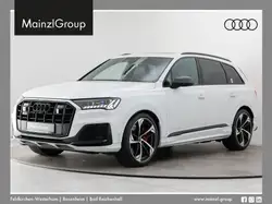 Audi SQ7 competition plus AHK HUD Matrix 7 Sitze