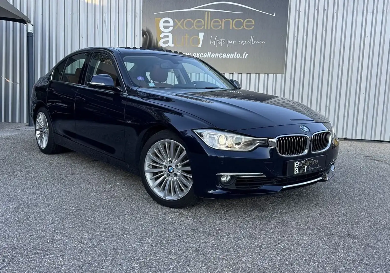 BMW Active Hybrid 3 SERIE (F30) ACTIVEHYBRID3 340CH LUXURY Blau - 1