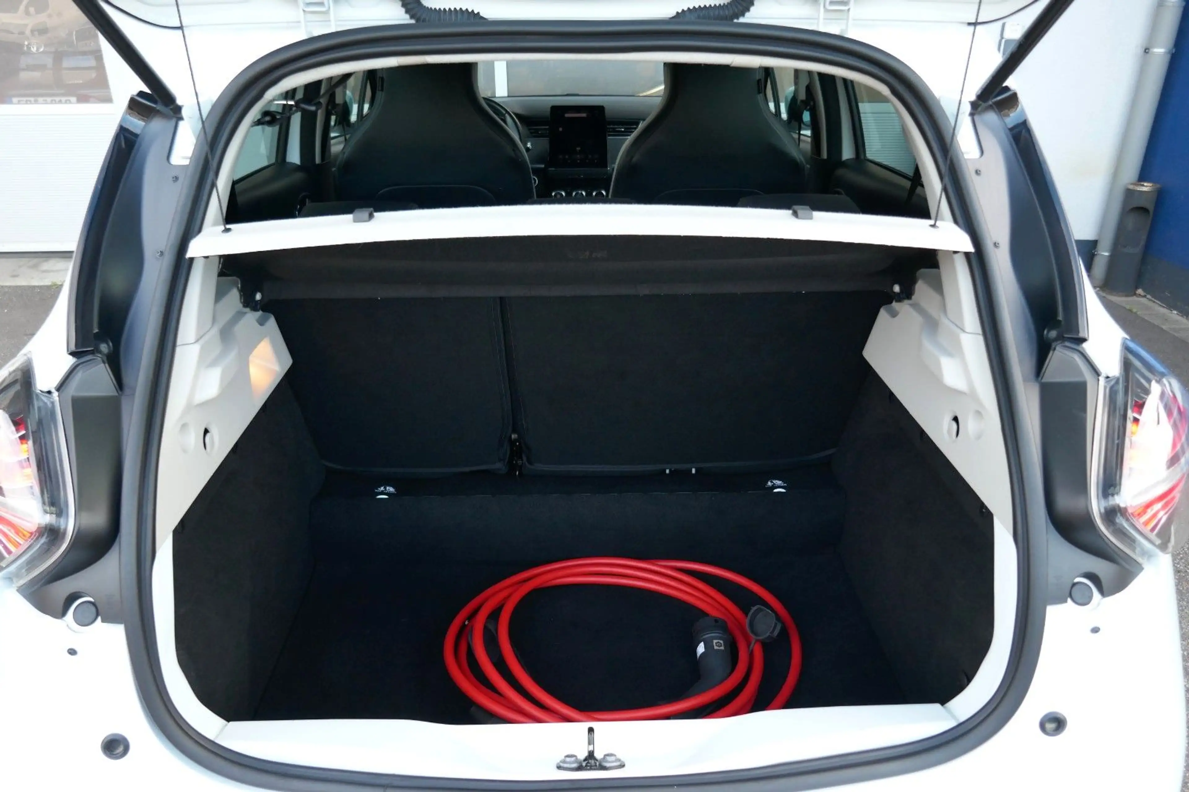 Renault ZOE (Kaufbatterie) Z.E. 50 INTENS CCS — photo 14