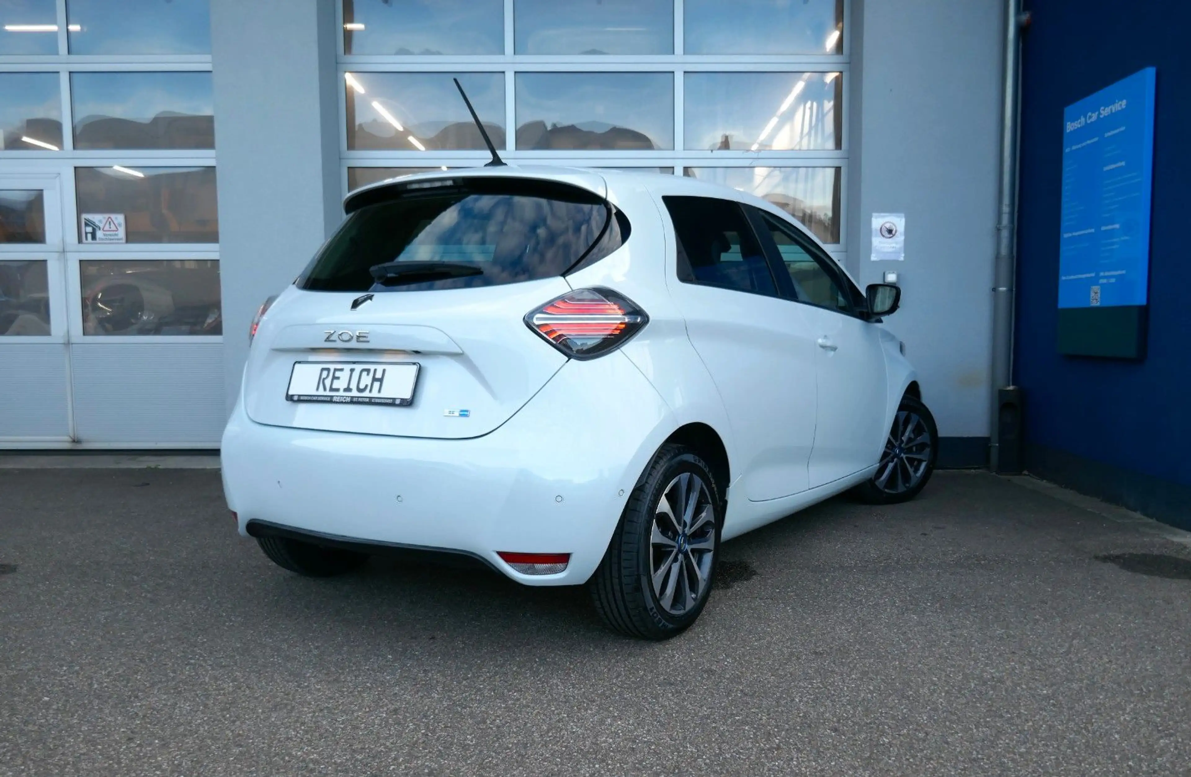 Renault ZOE (Kaufbatterie) Z.E. 50 INTENS CCS — photo 4