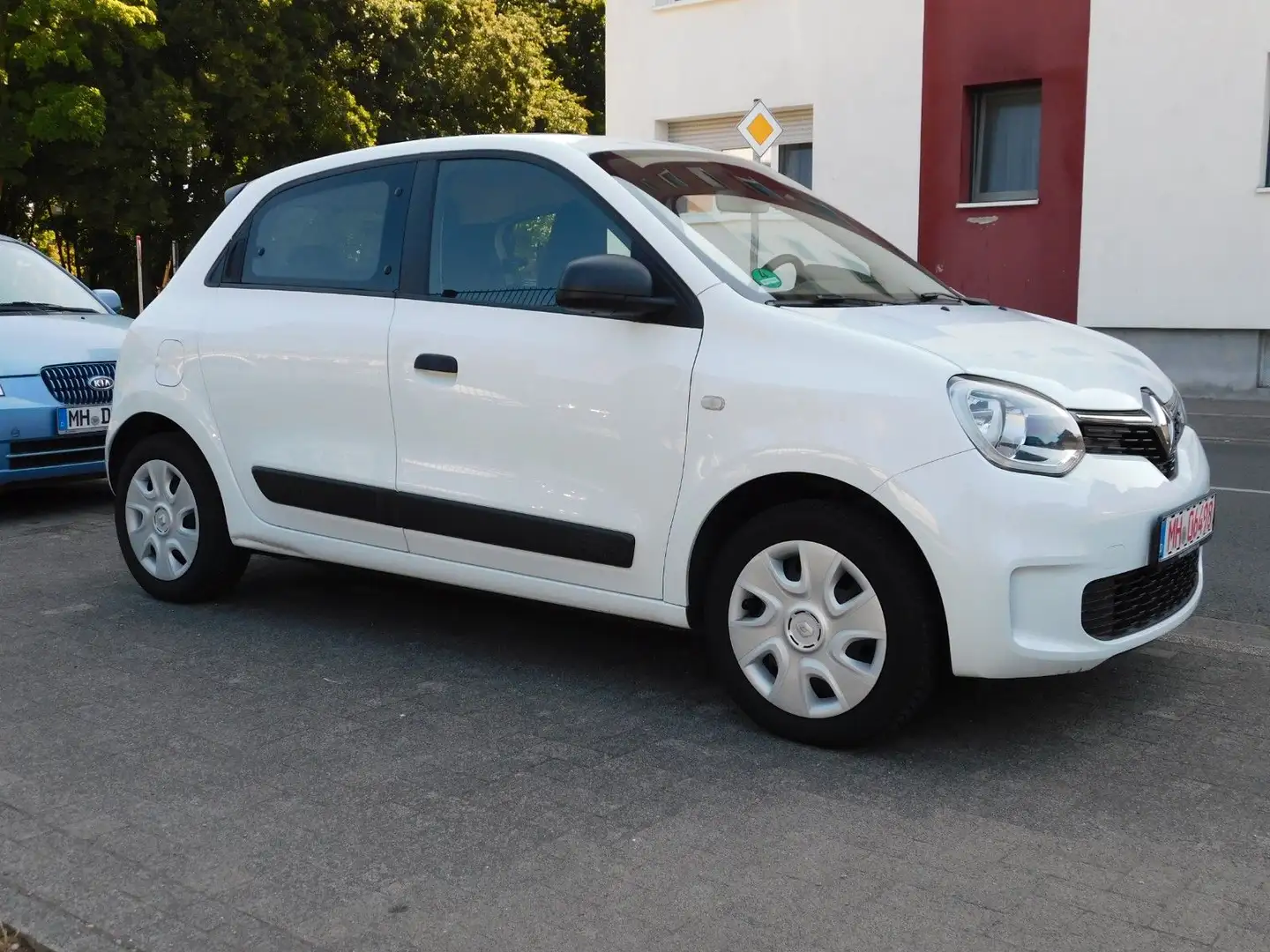 Renault Twingo Life 1.0 SCe 65 Weiß - 2