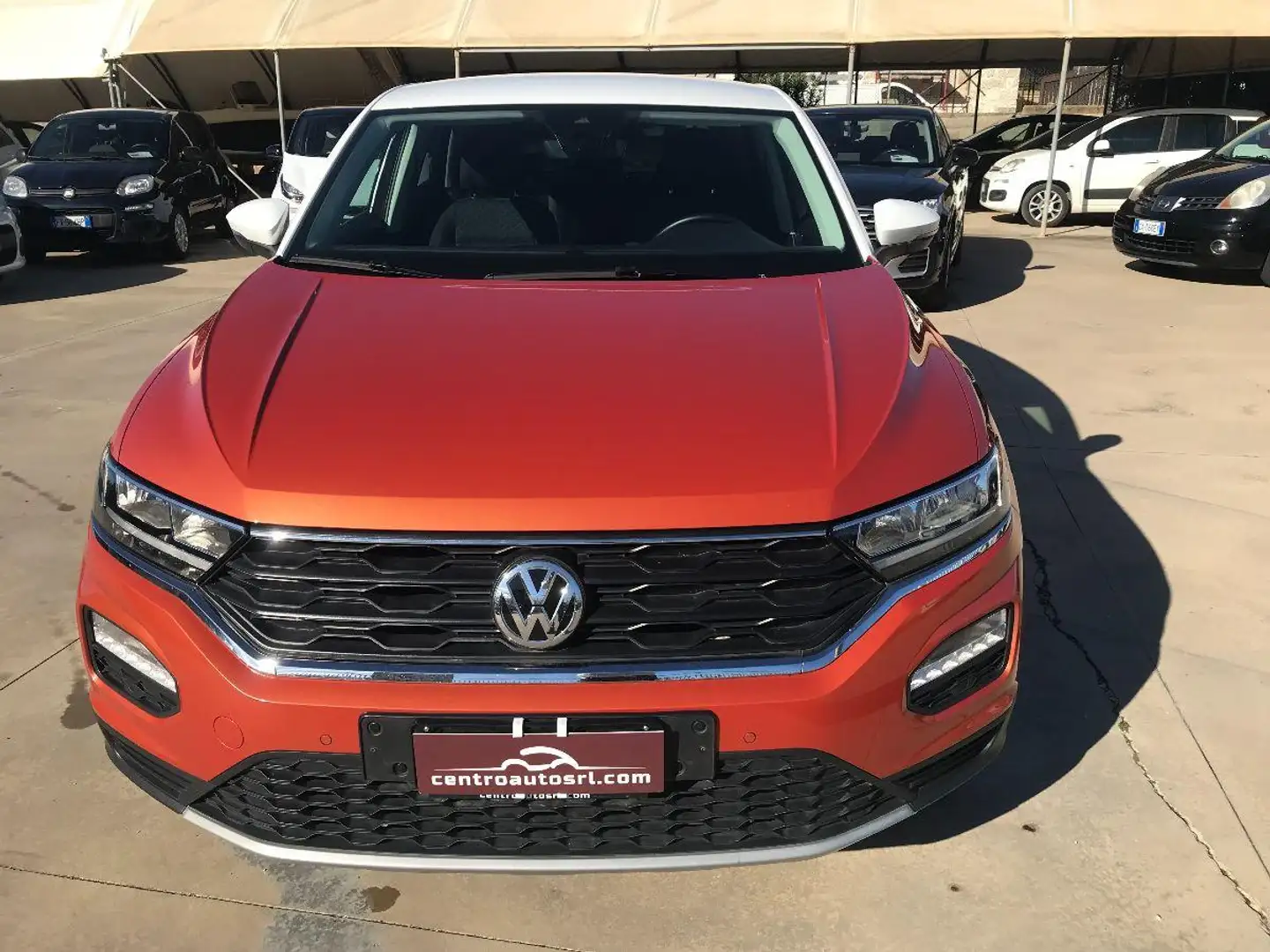 Volkswagen T-Roc 1.6 TDI IQ.Drive BlueMotion Technology Orange - 2