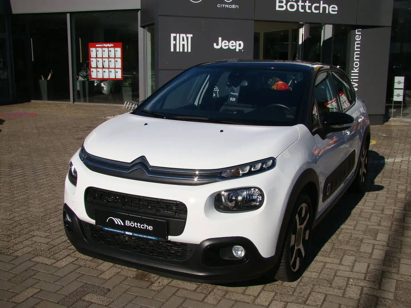 Citroen C3 Shine 1.2 12V / SHZ/ Tempomat/ Klimaautomatik Bianco - 2