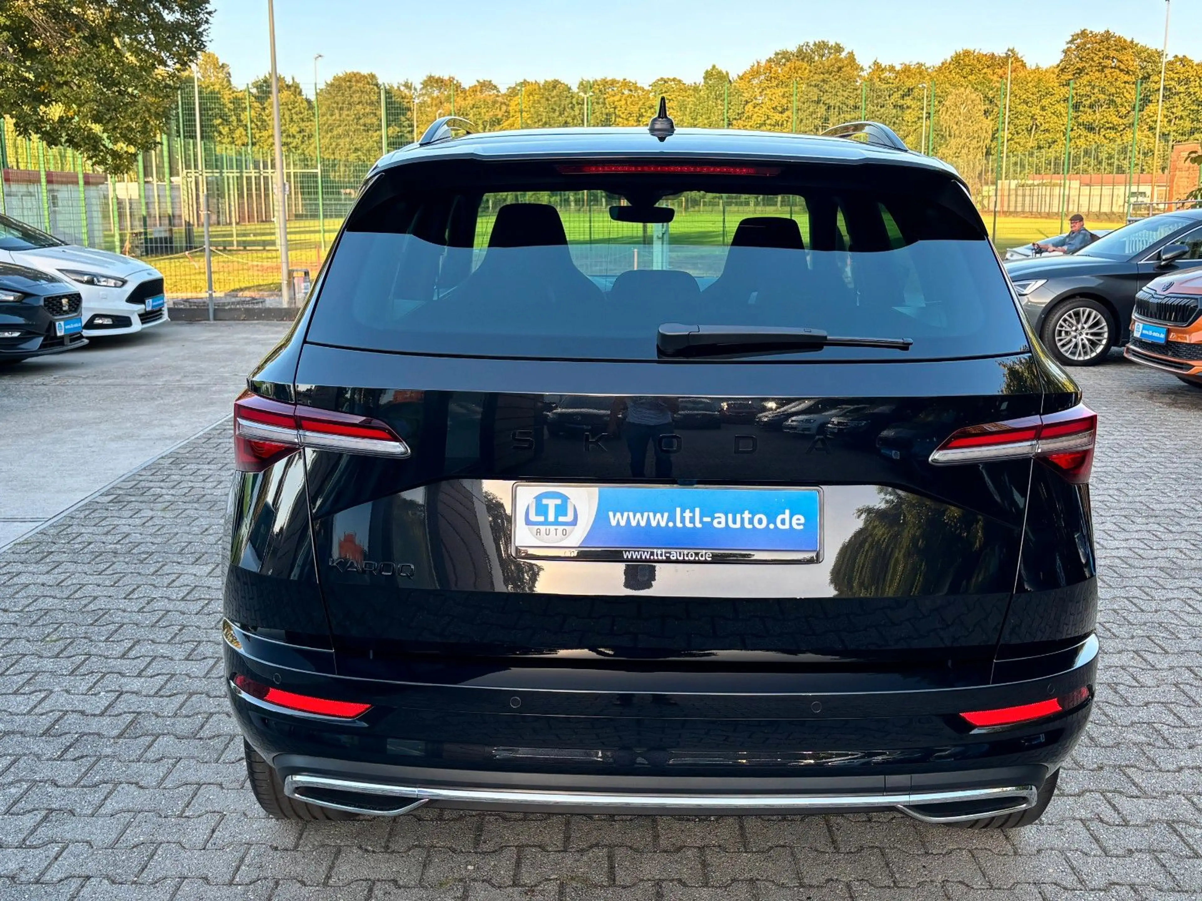 Skoda Karoq 1.5TSI DSG Sportline Canton Navi Vcocpit — photo 6
