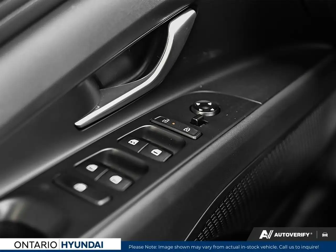 Hyundai ELANTRA fotografie Hyundai ELANTRA