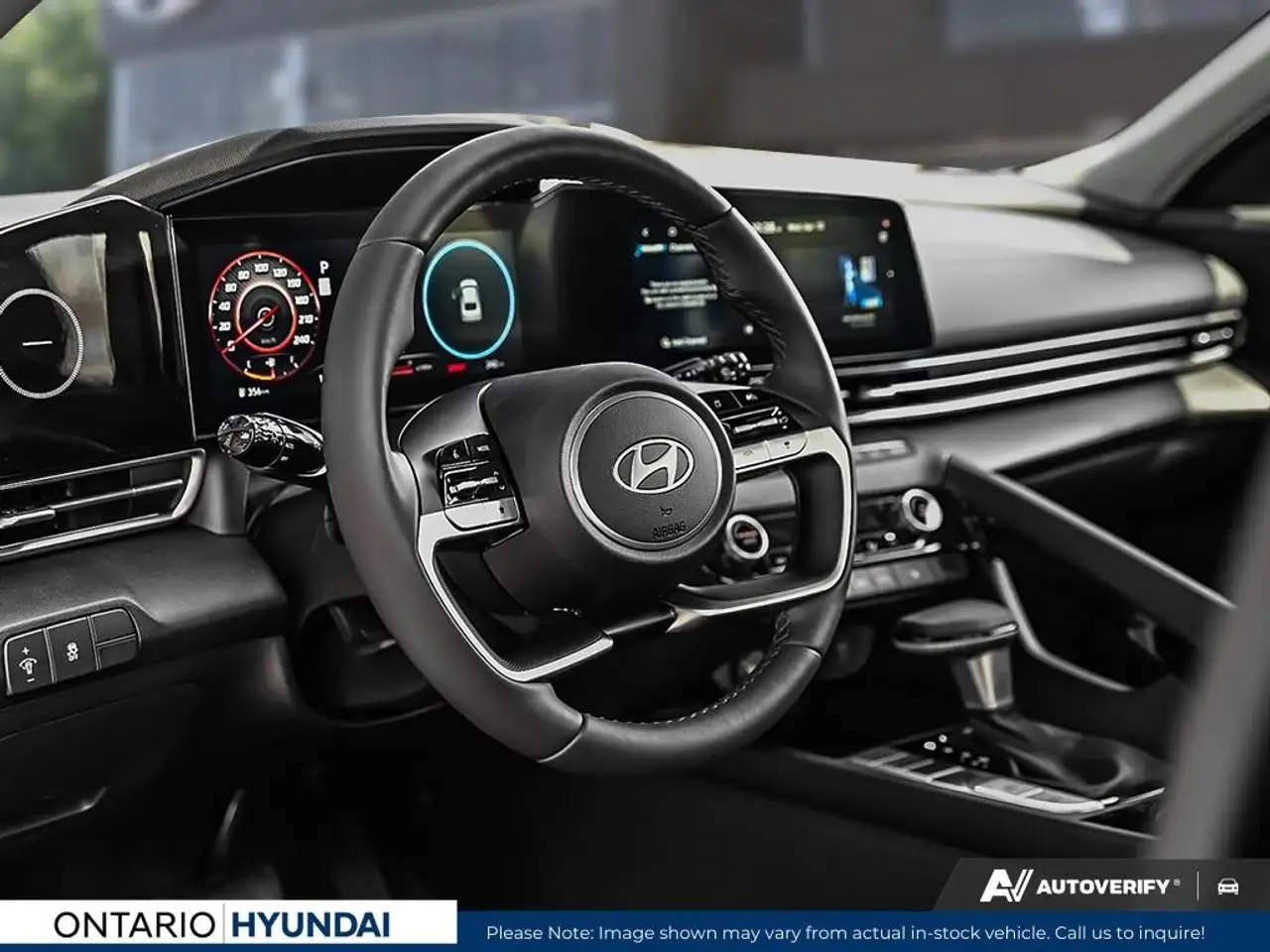 Hyundai ELANTRA fotografie Hyundai ELANTRA