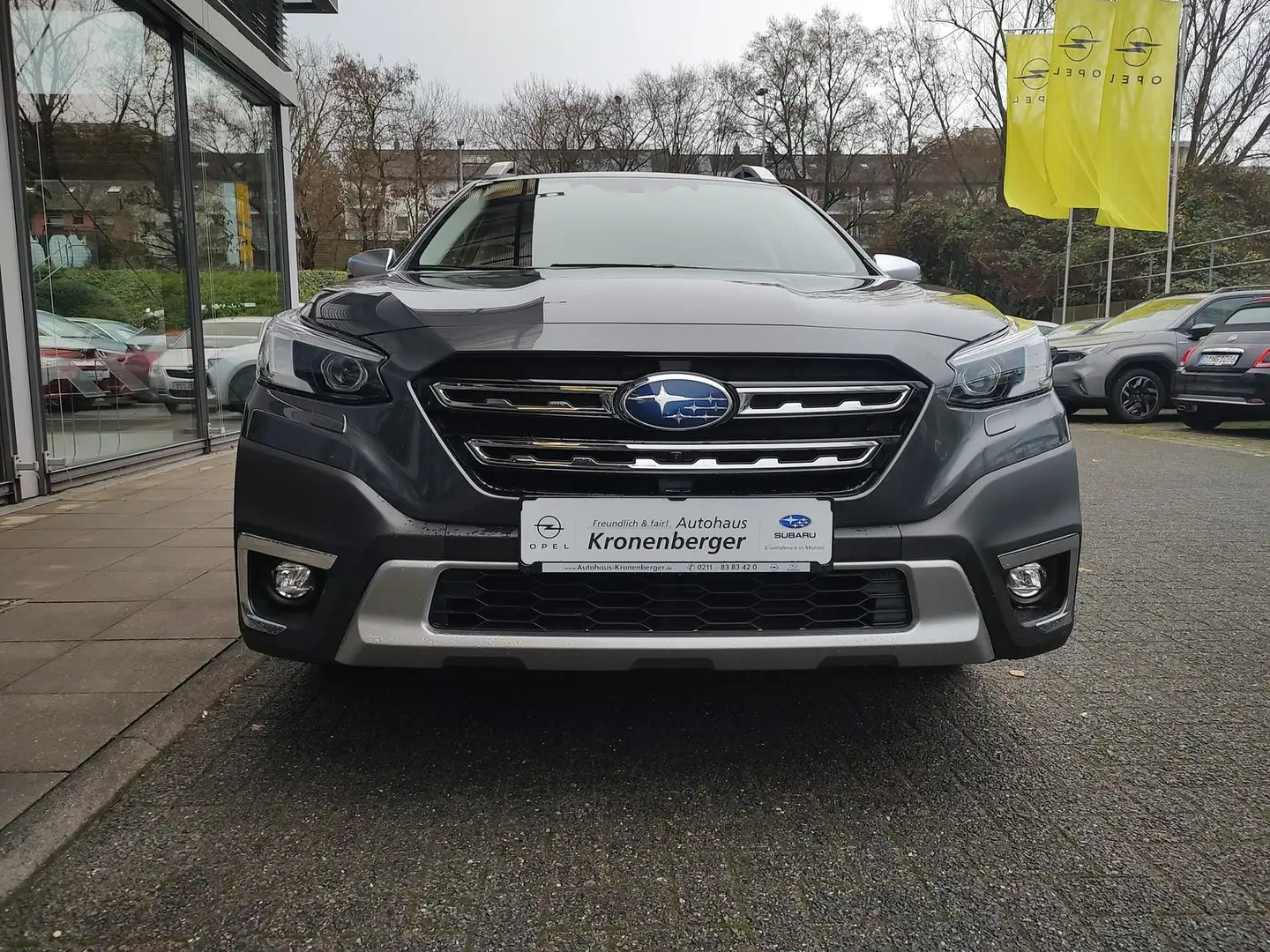 Subaru OUTBACK 2.5i Platinum AWD AHK Navi Automatik Grau - 2