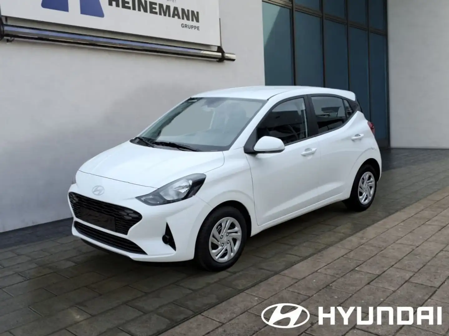 Hyundai i10 1.0 Comfort *NAVI*KAMERA*EINPARKHILFE*CARPLAY Weiß - 1