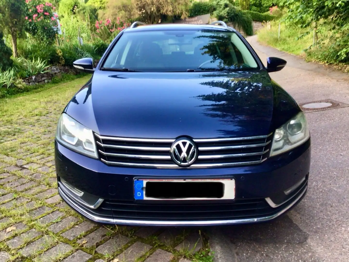 Volkswagen Passat Variant Comfortline BlueMotion Automatik NAVI Синій - 2