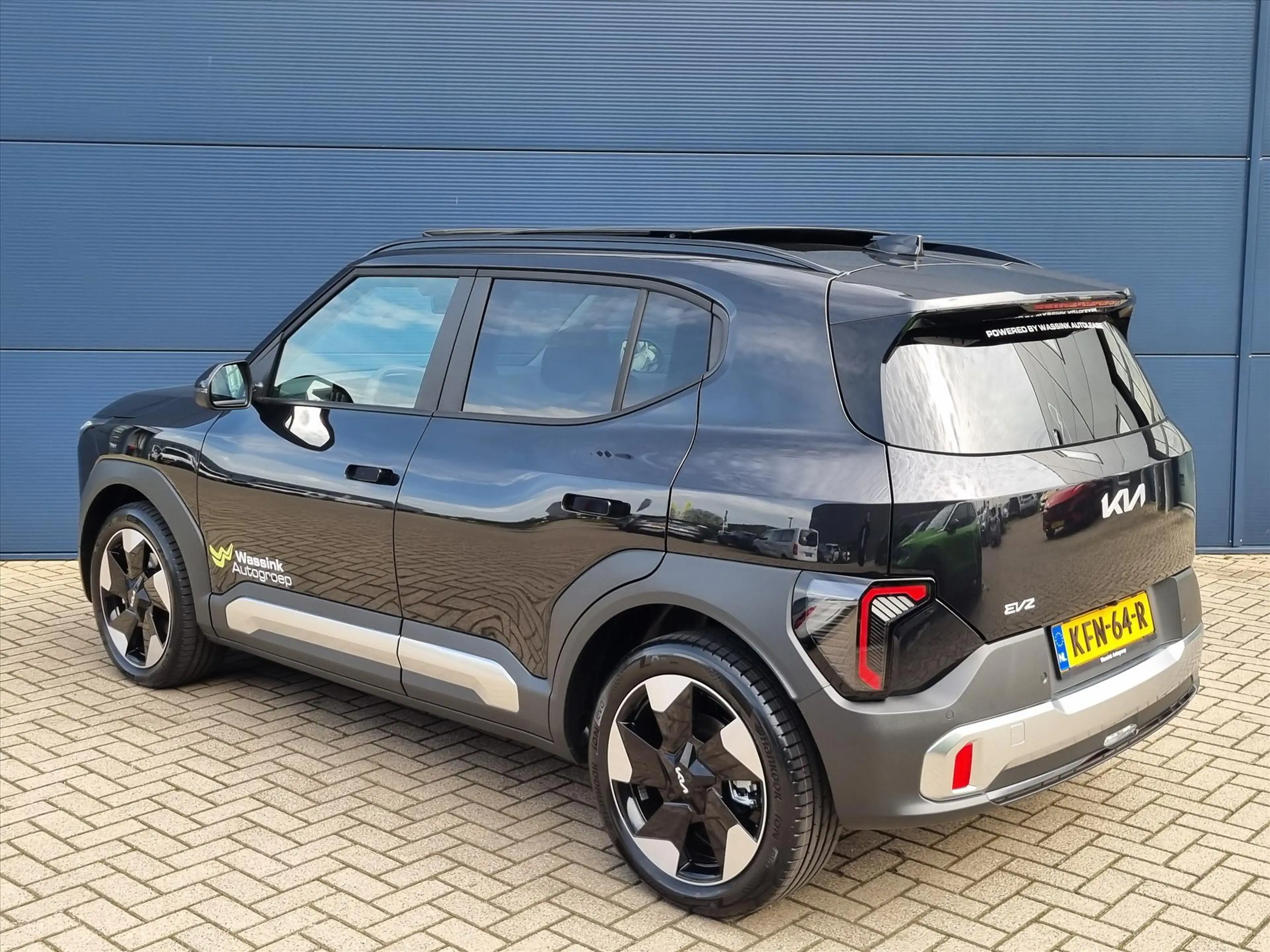 Kia EV2 42,2 kWh Plus Advanced 5-Zits | Schuif-/Kanteldak — photo 3