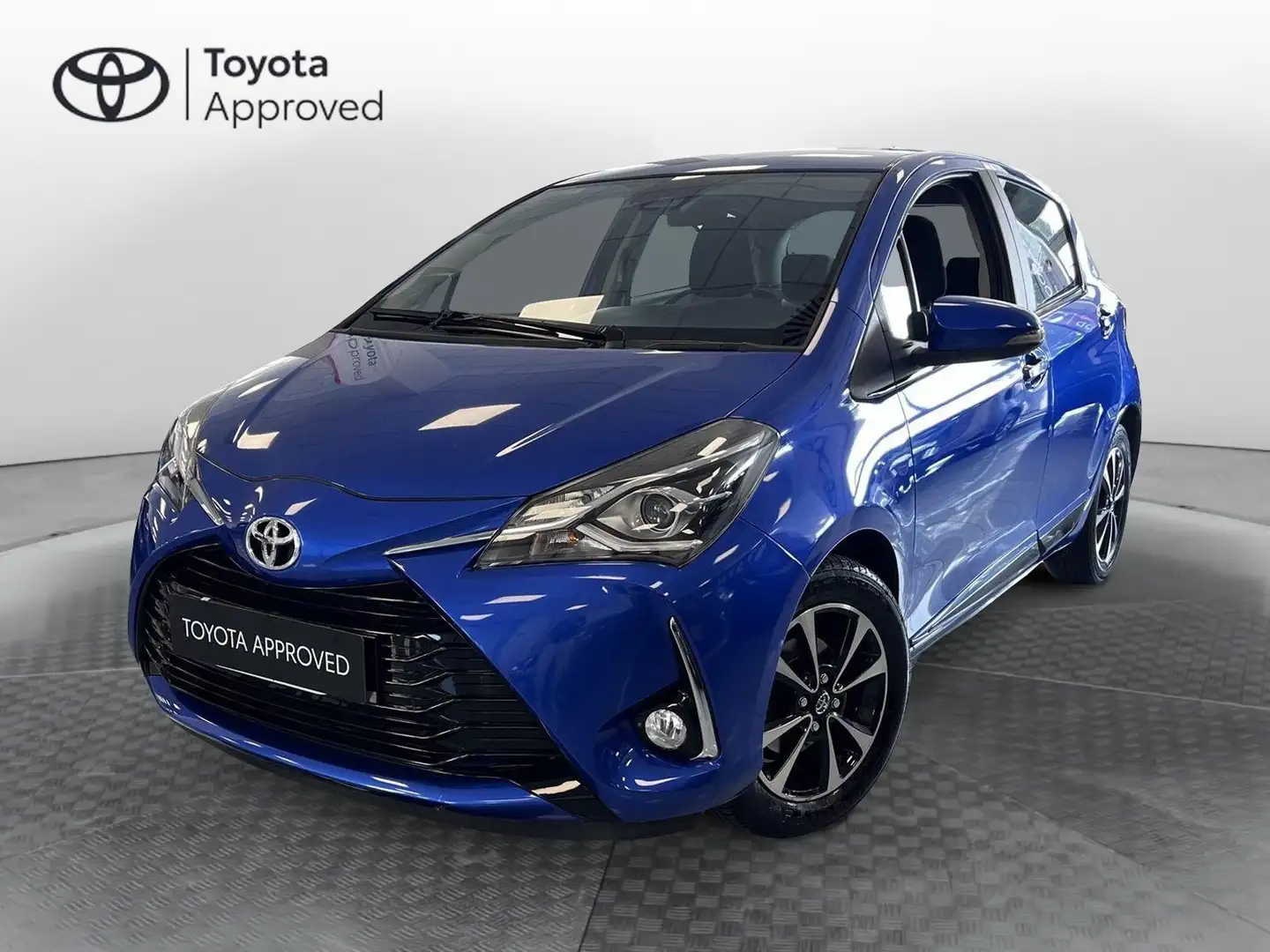 Toyota Yaris 1.0 72 CV 5 porte Active Blu/Azzurro - 1