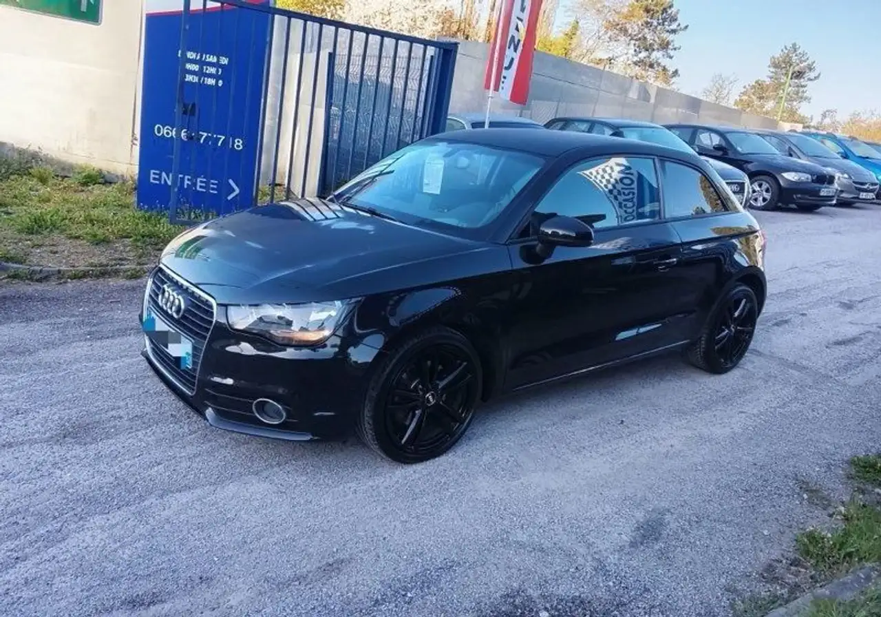 Audi A1 Magnifique en 1,6 tdi 90 cv gps Bluetoot