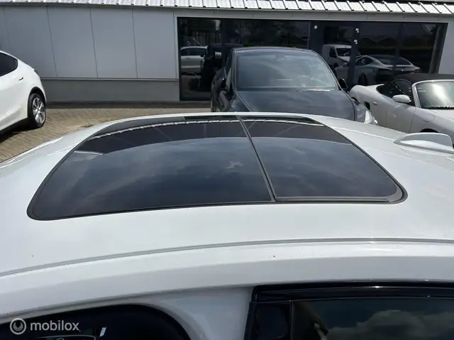 Volvo S60 view 6