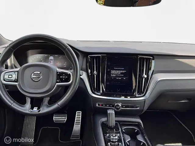 Volvo S60 view 18