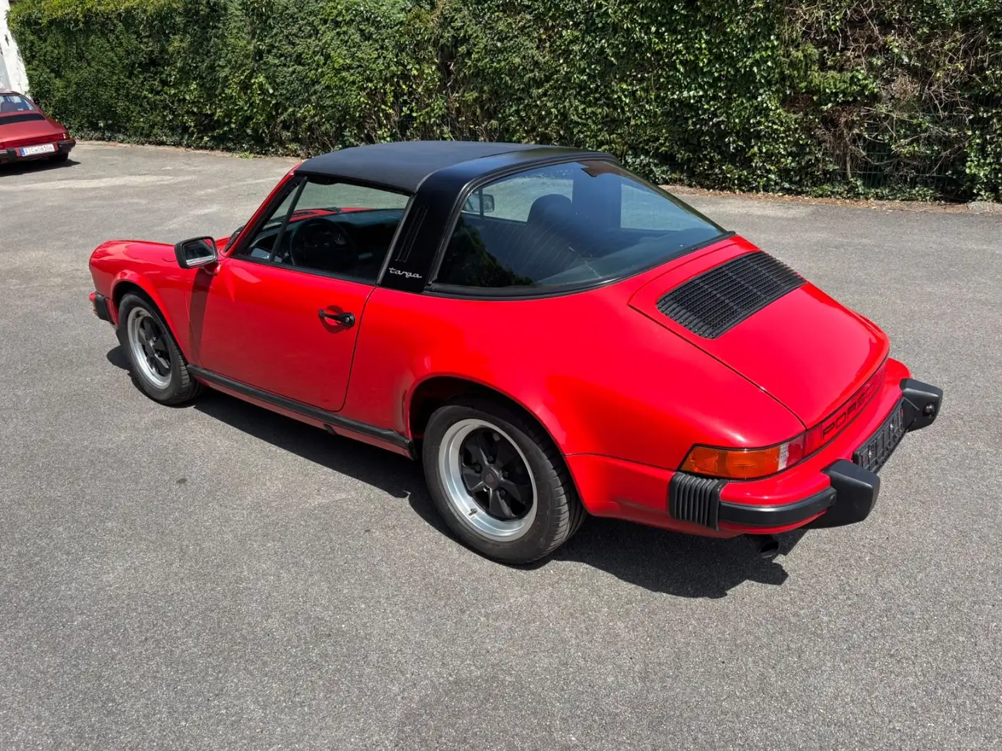 Porsche 911 SC TARGA TOPGEPFLEGTES SOMMERFAHRZEUG Rot - 2