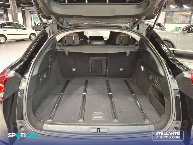 Citroen C5 X view 6