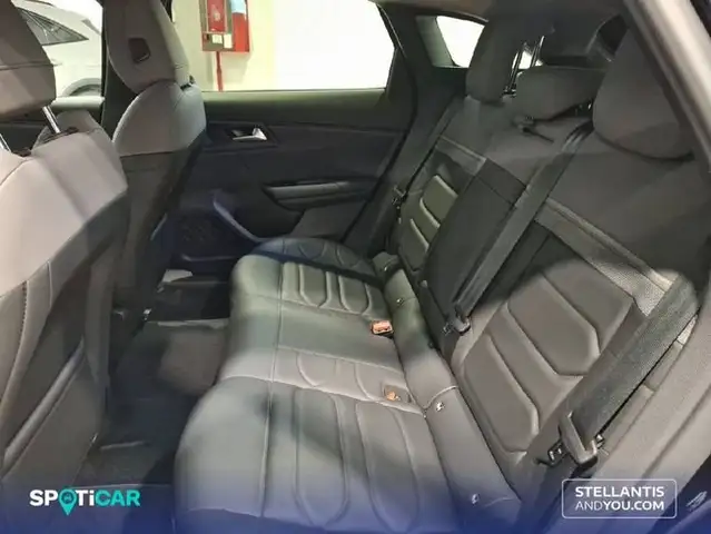 Citroen C5 X view 10