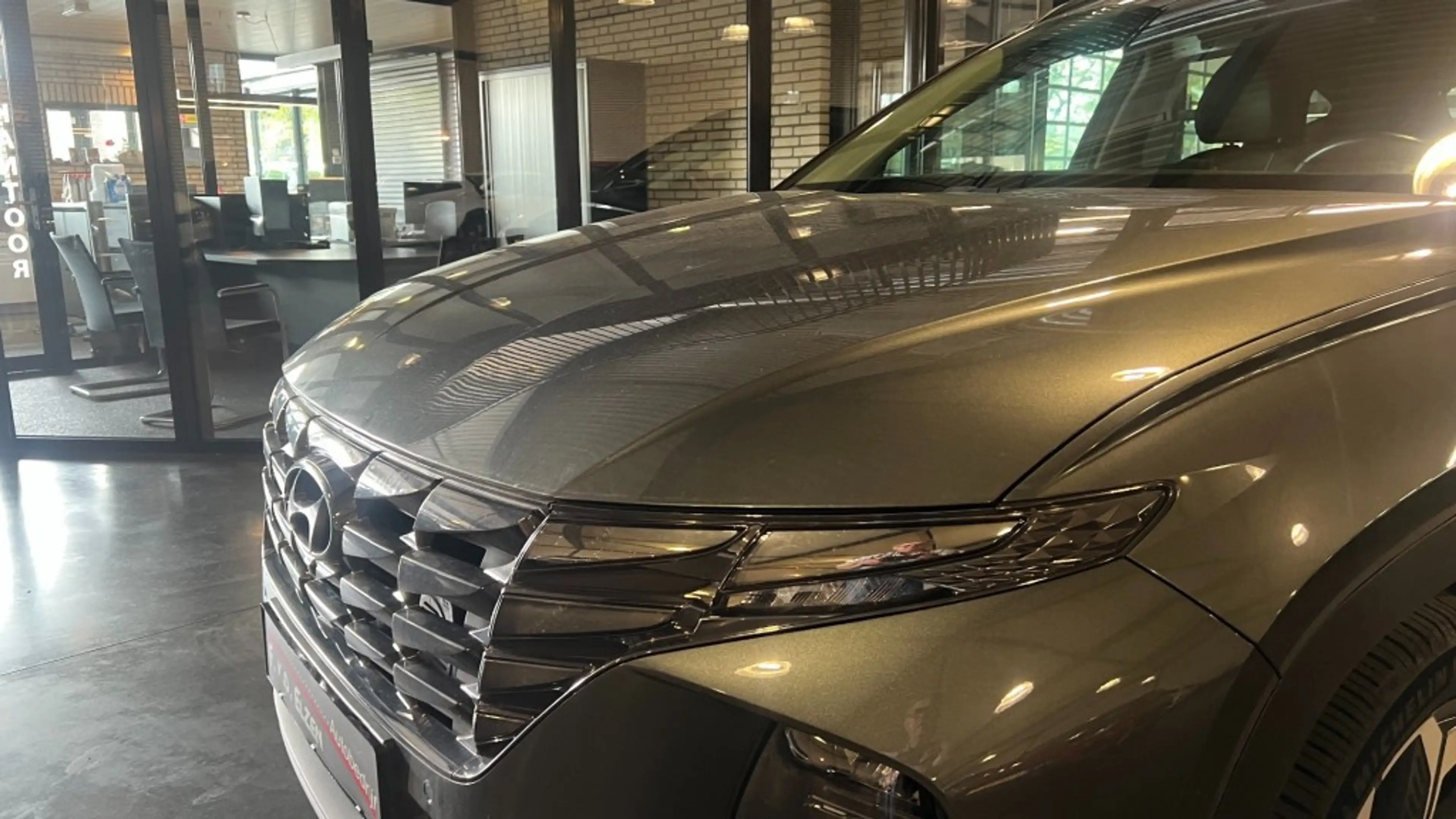 Hyundai TUCSON 1.6 T-GDI HEV Premium 230 Pk Automaat 1650 kg Trek — photo 4
