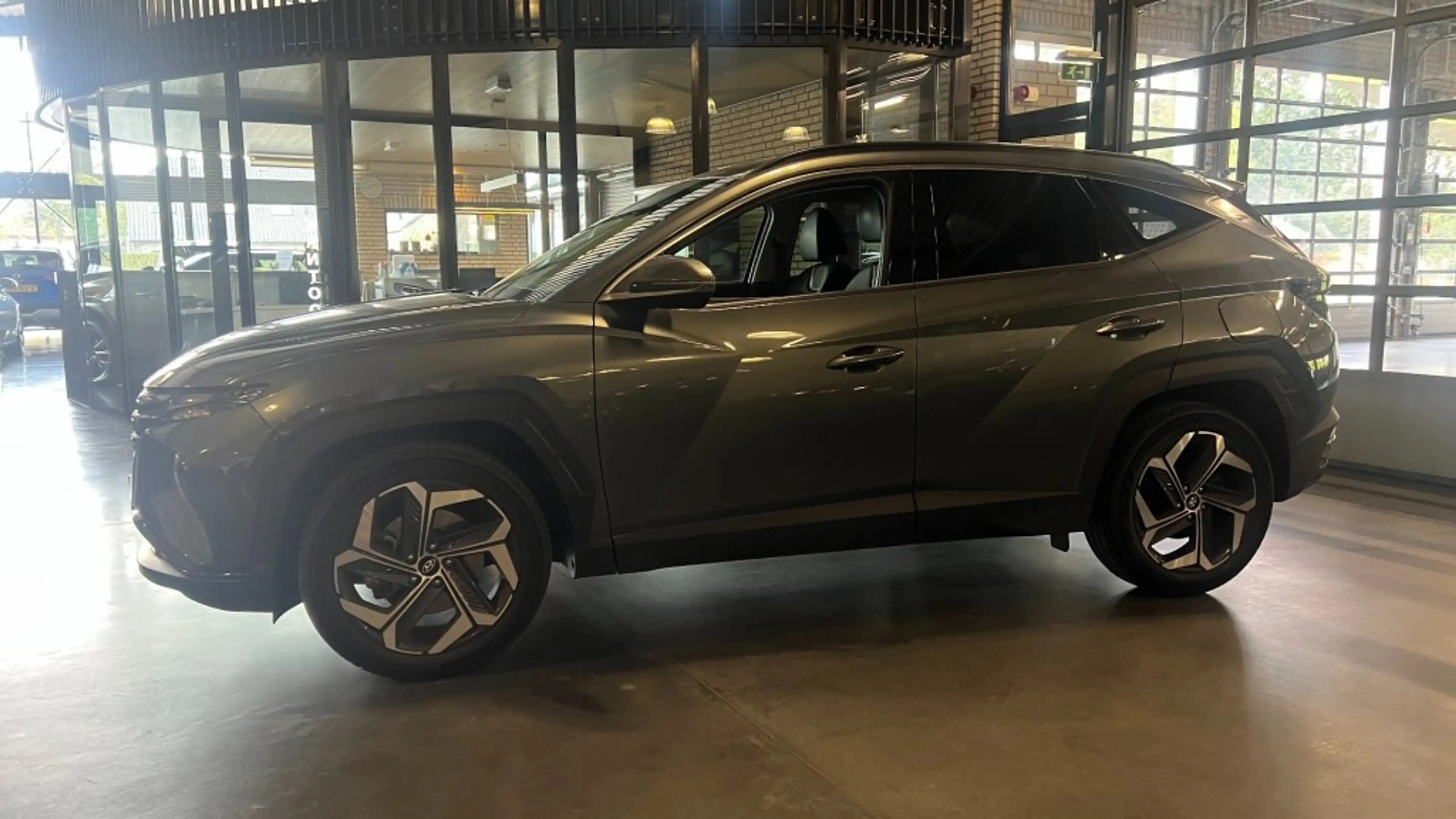 Hyundai TUCSON 1.6 T-GDI HEV Premium 230 Pk Automaat 1650 kg Trek — photo 6
