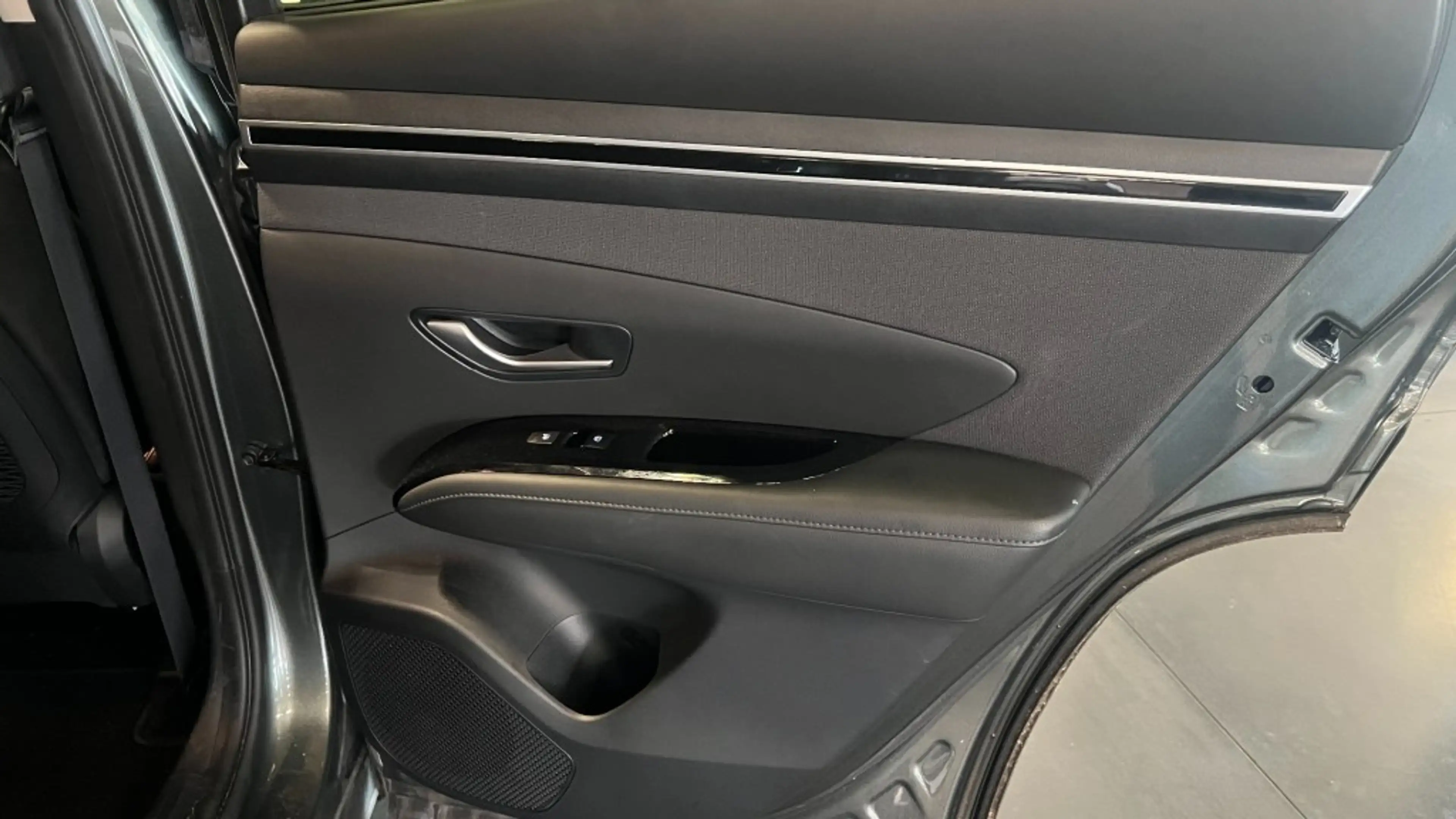 Hyundai TUCSON 1.6 T-GDI HEV Premium 230 Pk Automaat 1650 kg Trek — photo 43