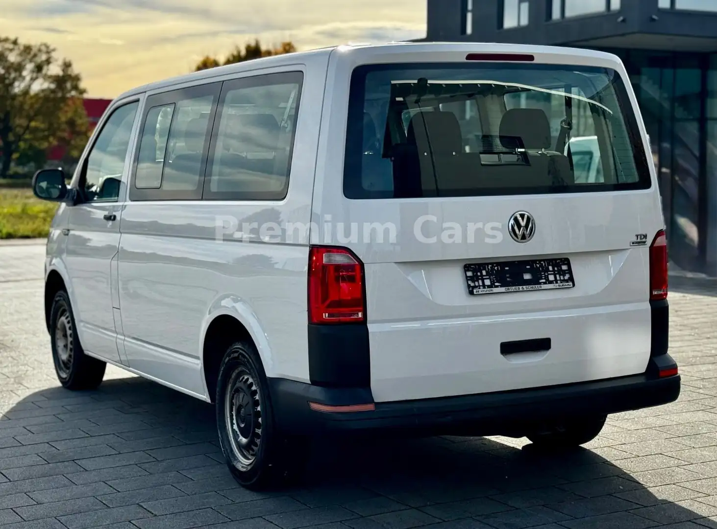 Volkswagen T6 Transporter T6 2.0 TDI Transporter-Kombi *9-Sitzer*Navi*Tüv* Wit - 2