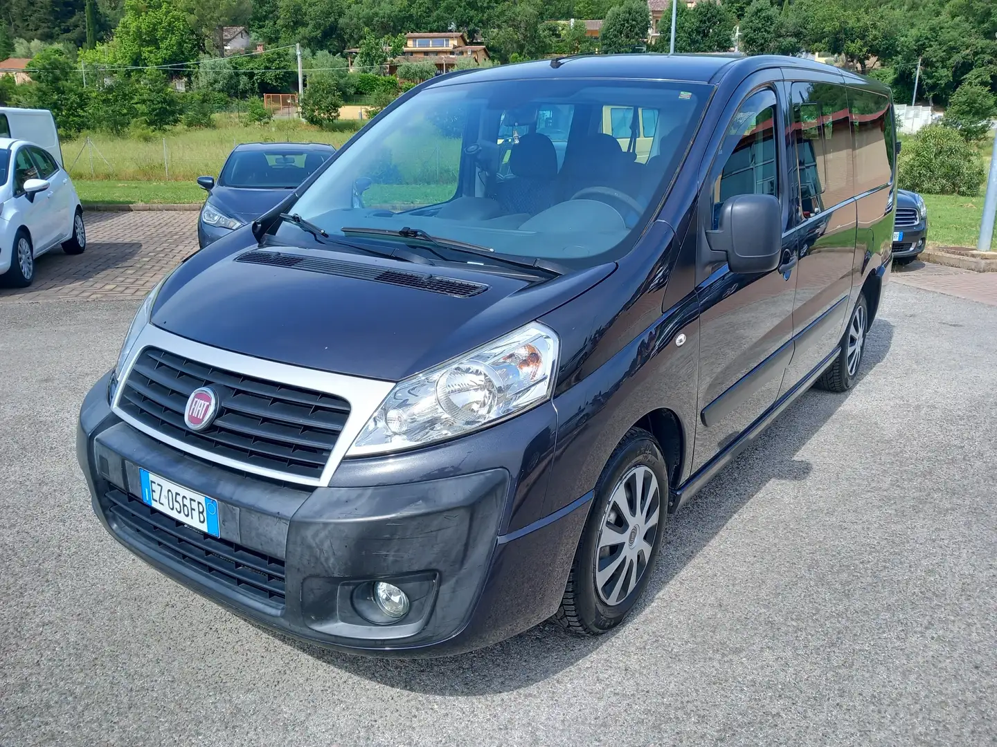 Fiat Scudo 2.0 Mjet Panorama Passo lungo 8/9 posti Blu/Azzurro - 1