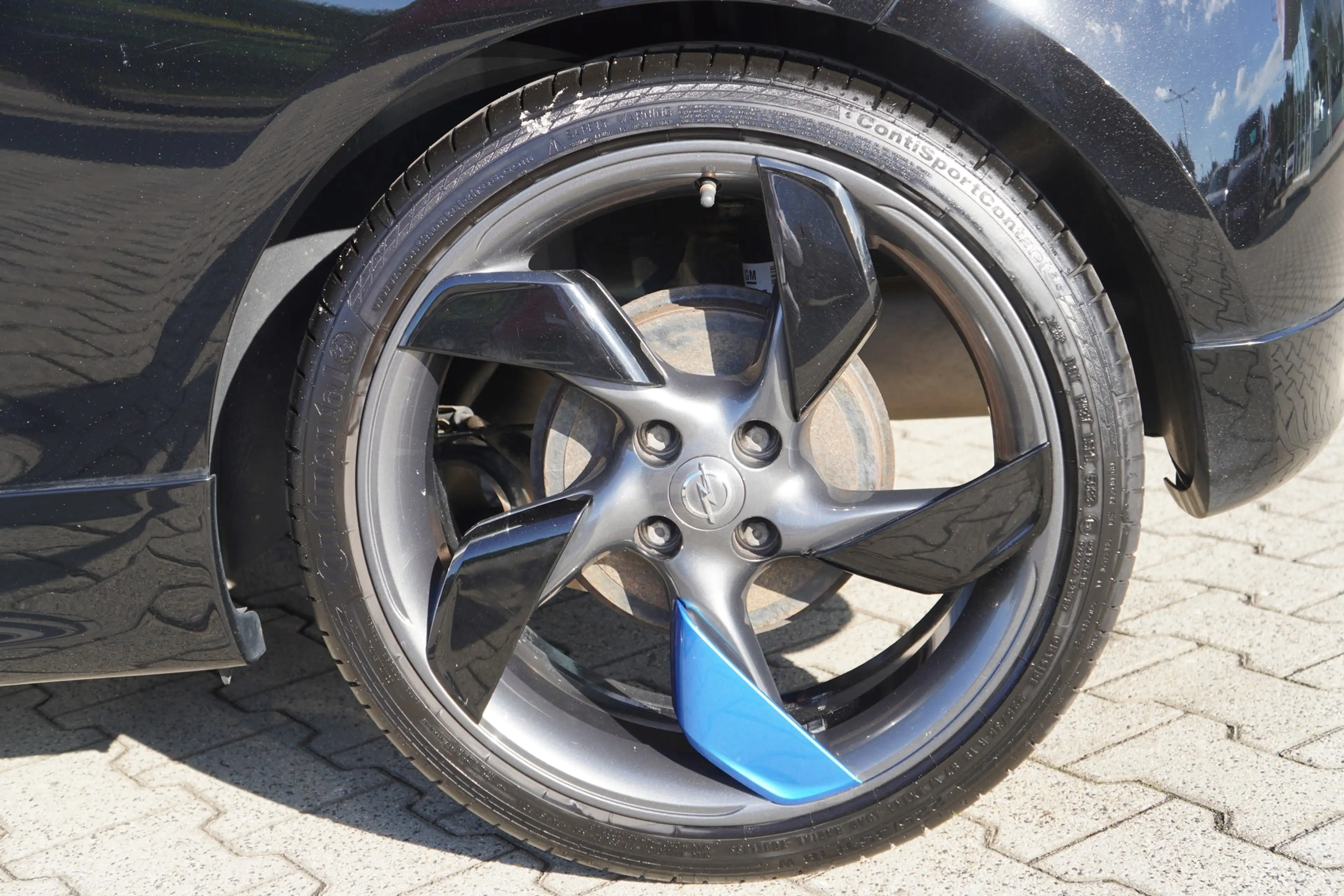 Opel Adam 1.4 Glam Teilleder Sitzheizung Tempomat — photo 11