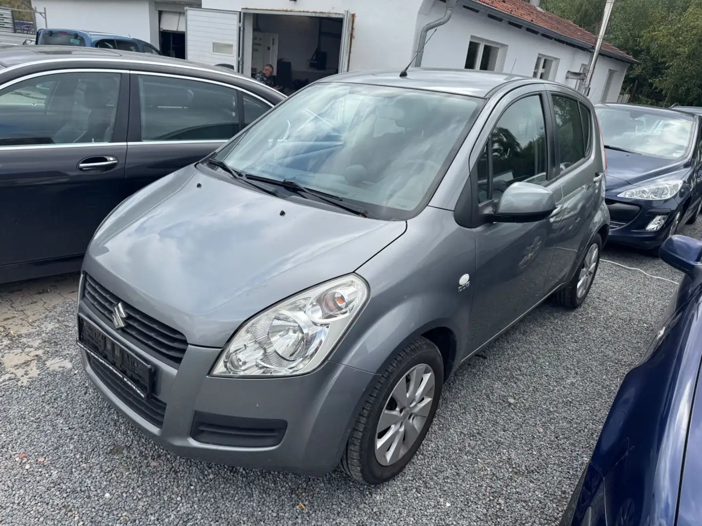 Suzuki Splash Comfort Grau - 1