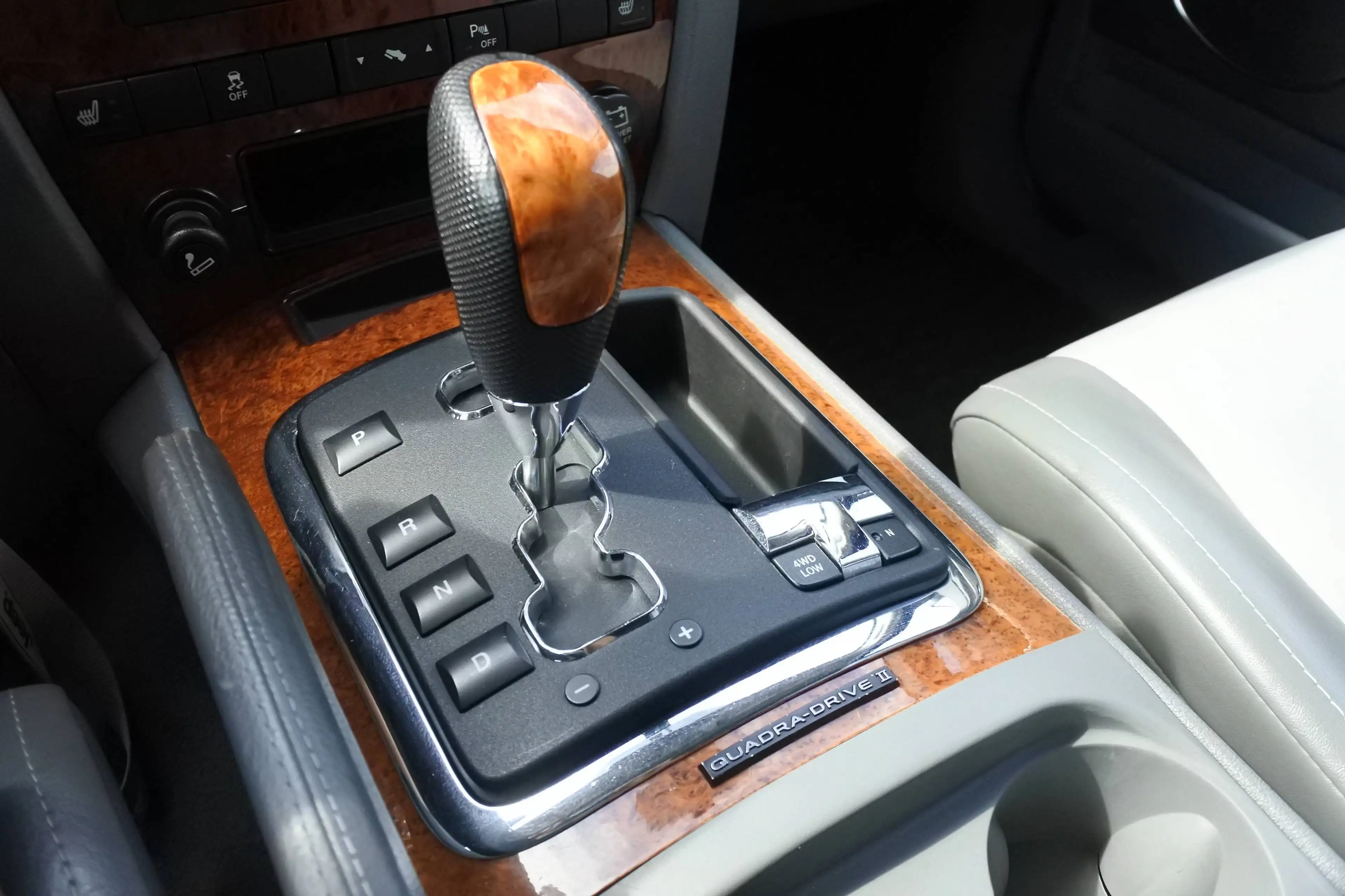 Jeep Grand Cherokee Grand Cherokee 3,0 V6 CRD Limited Limited — photo 11