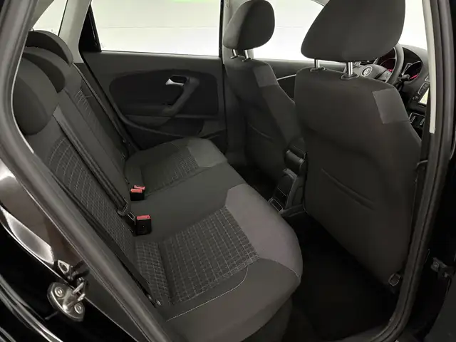 Volkswagen Polo view 28