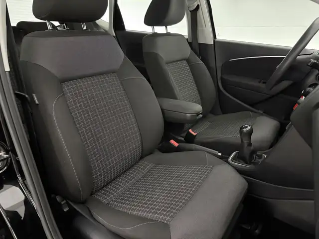Volkswagen Polo view 15