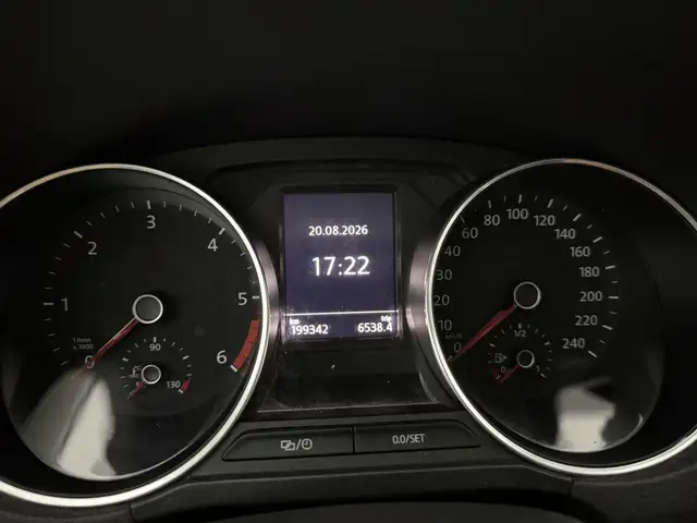 Volkswagen Polo view 19