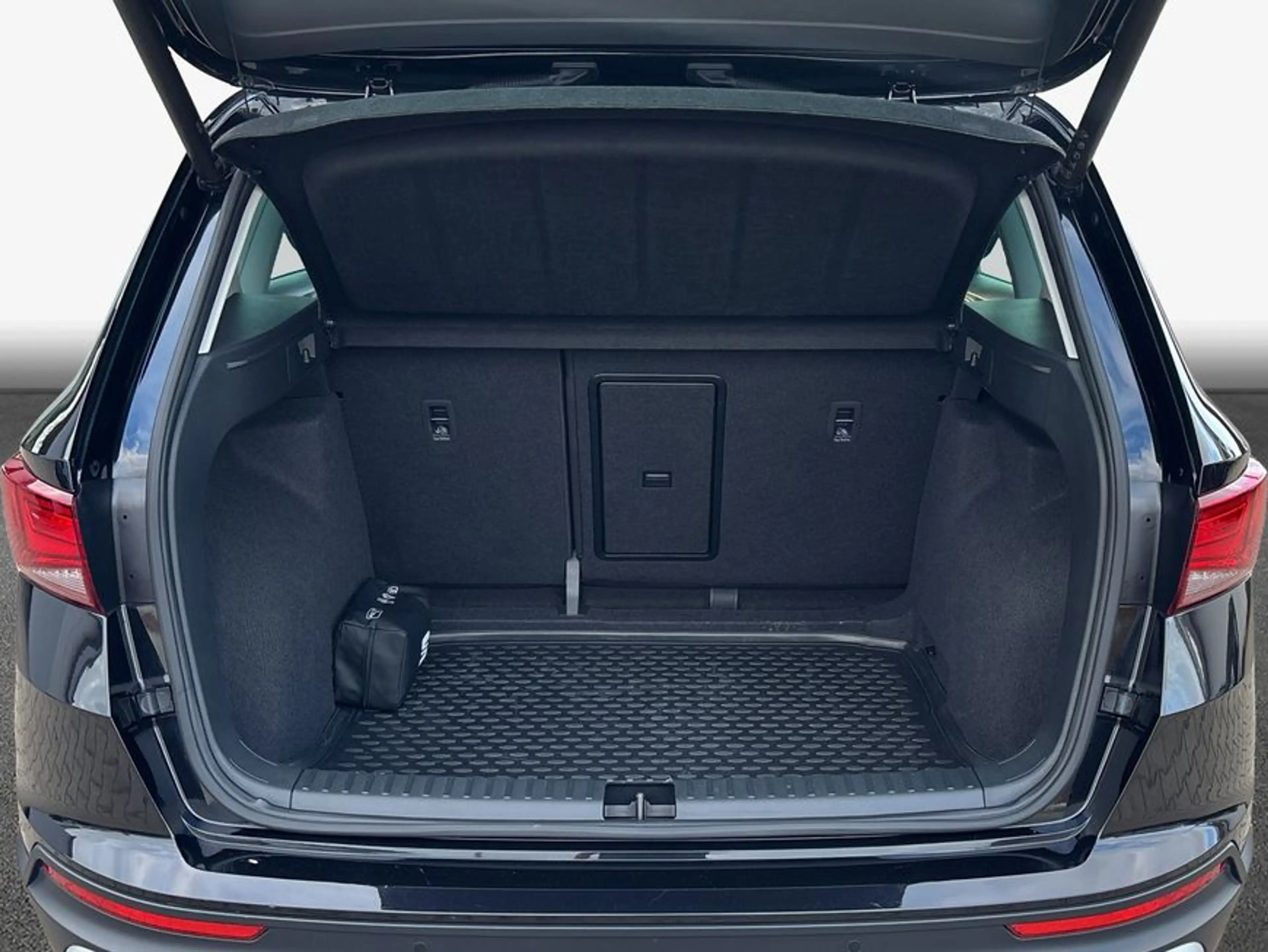 SEAT Ateca 1.5 TSI ACT DSG OPF Xperience — photo 8